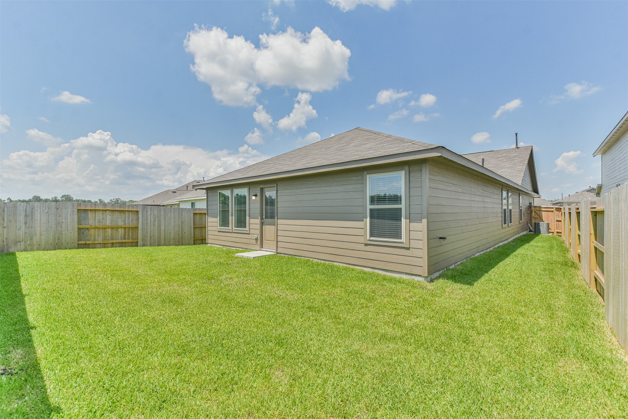 18562 Cepagatti Drive Property Photo 26