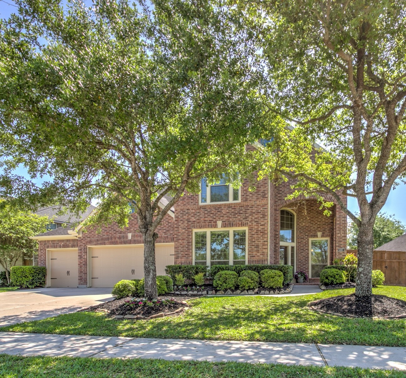 6103 Silver Thistle Lane Property Photo