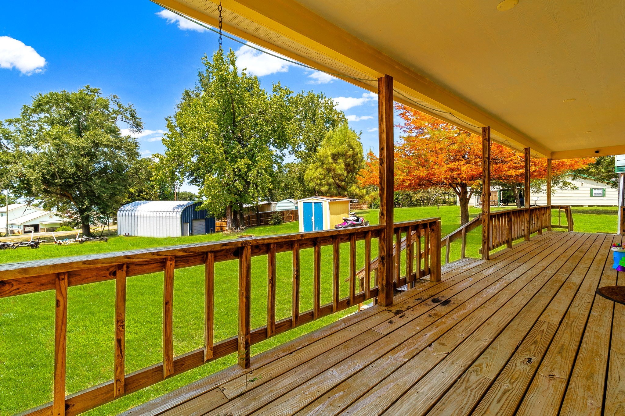 330 Pine Brook Dr Property Photo 6