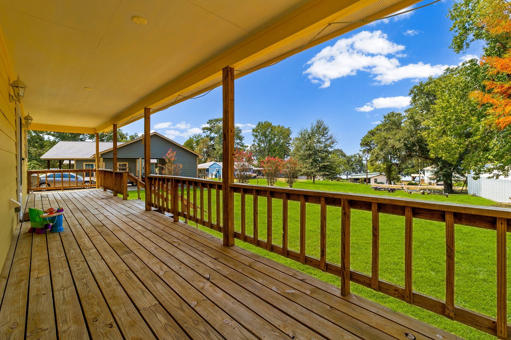 330 Pine Brook Dr Property Photo 7