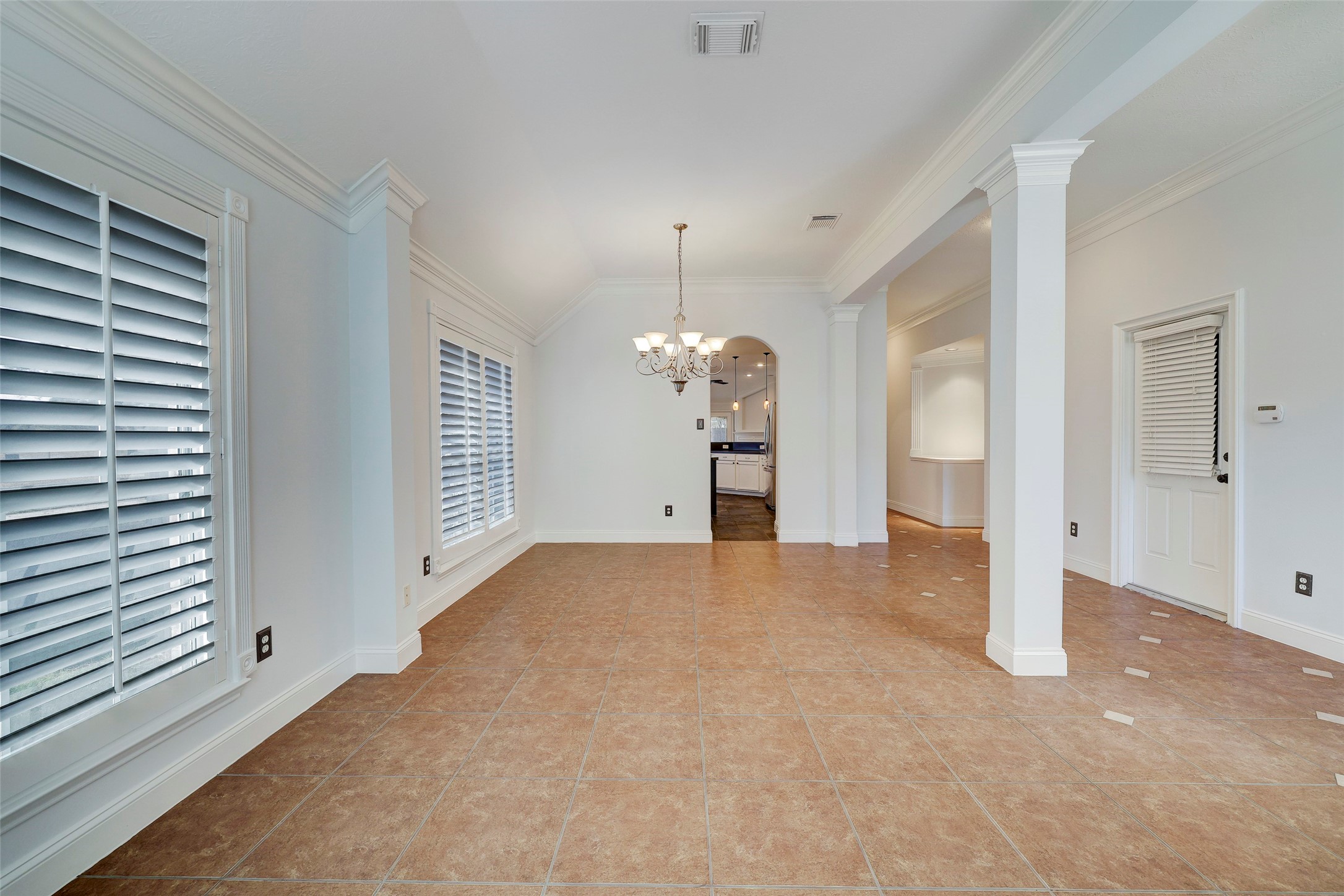 8903 Aberdeen Park Drive Property Photo 5