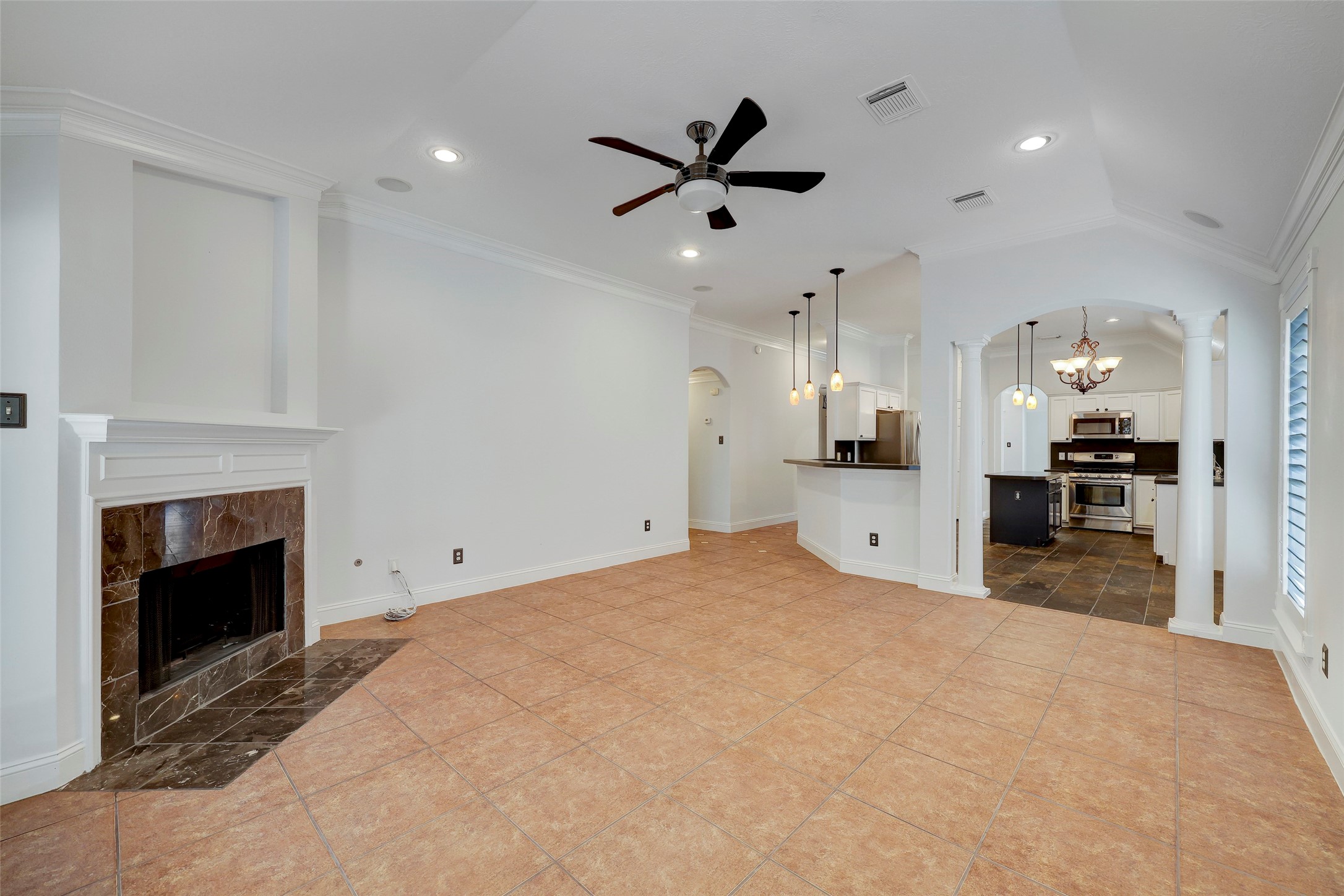 8903 Aberdeen Park Drive Property Photo 6