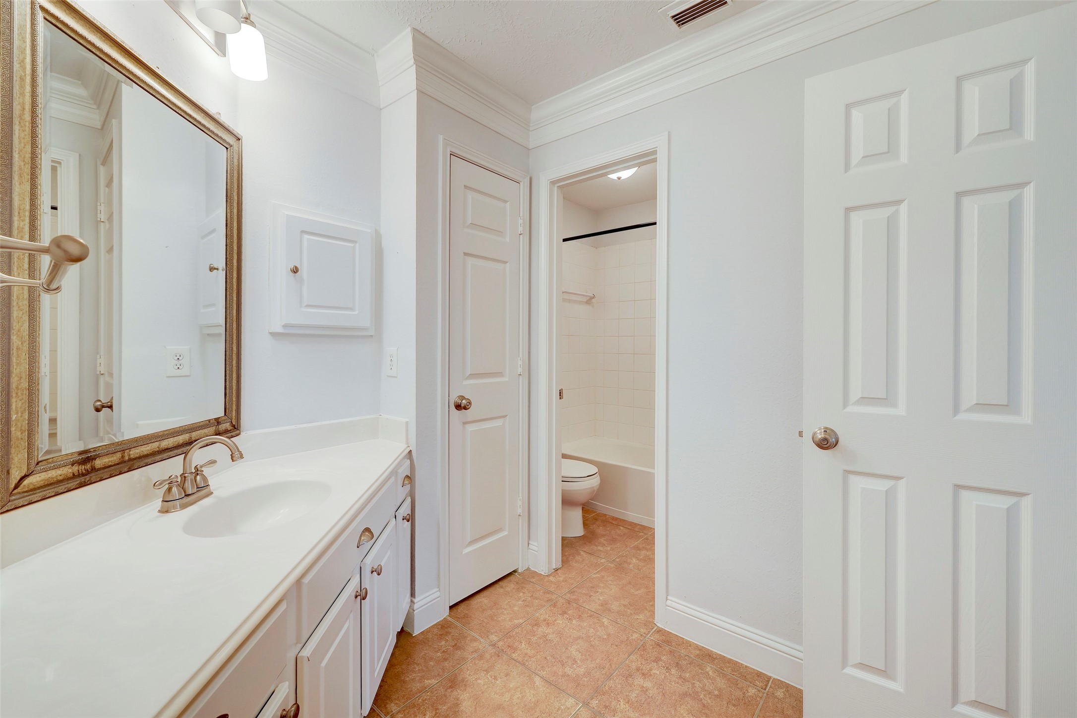8903 Aberdeen Park Drive Property Photo 12