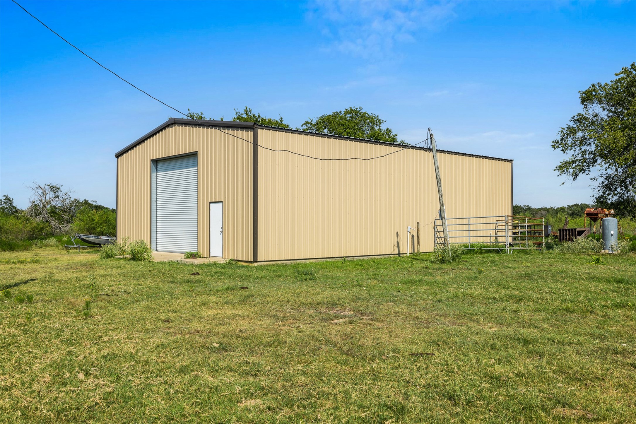 8825 Fm 937 Property Photo 8