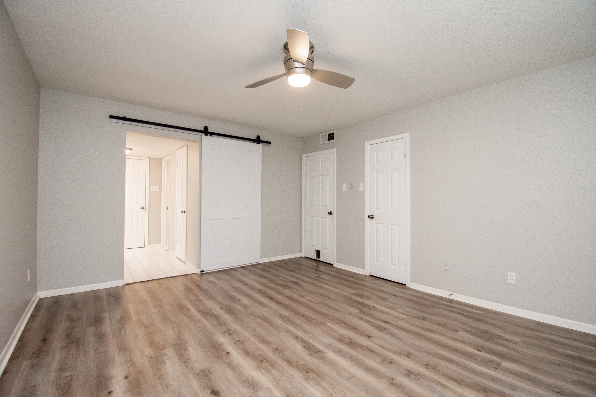 7575 Katy Freeway 92 Property Photo 12