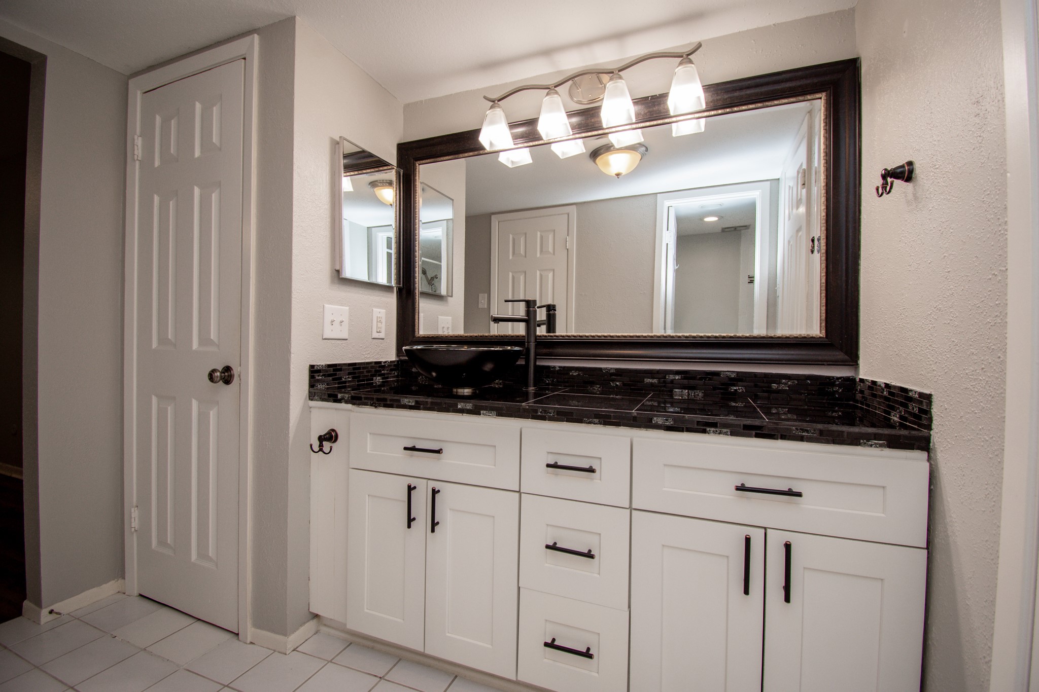 7575 Katy Freeway 92 Property Photo 17