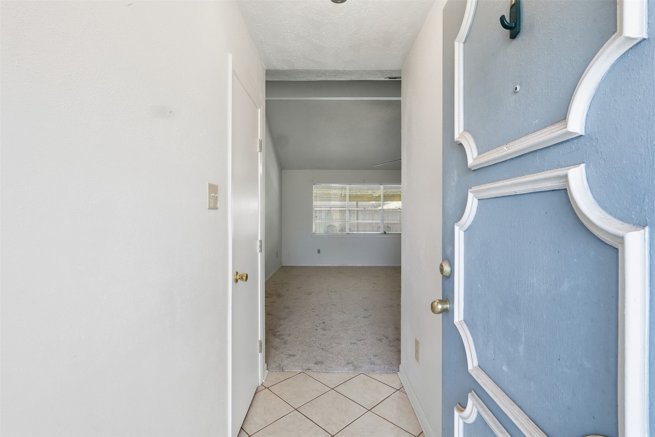 10110 Shell Rock Road Property Photo 2