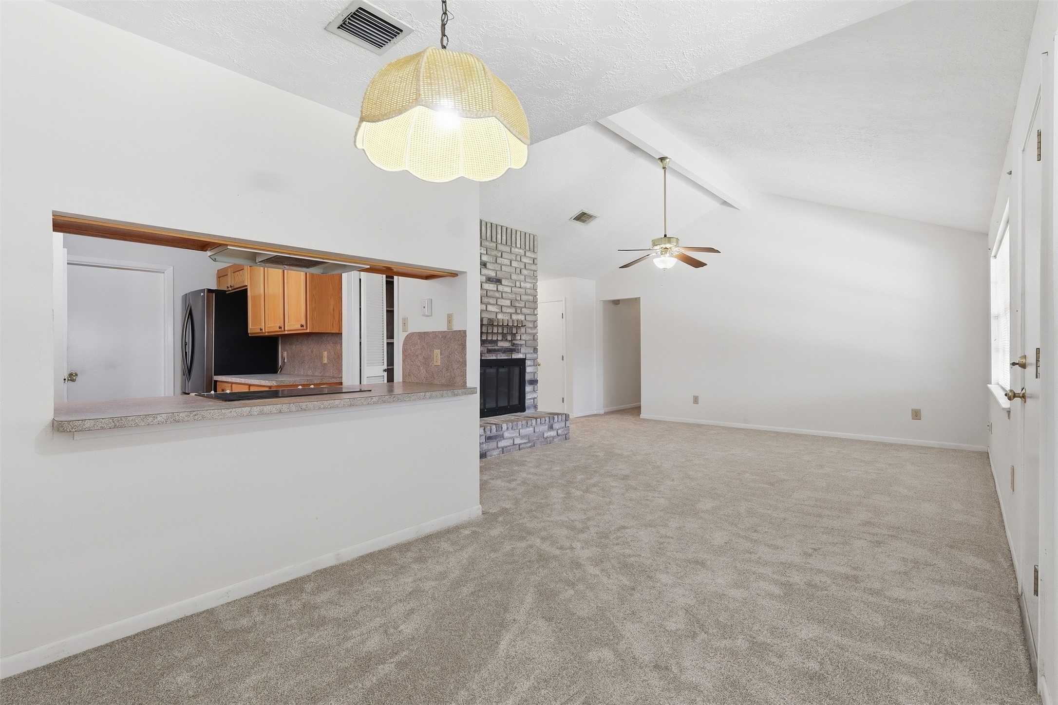 10110 Shell Rock Road Property Photo 7