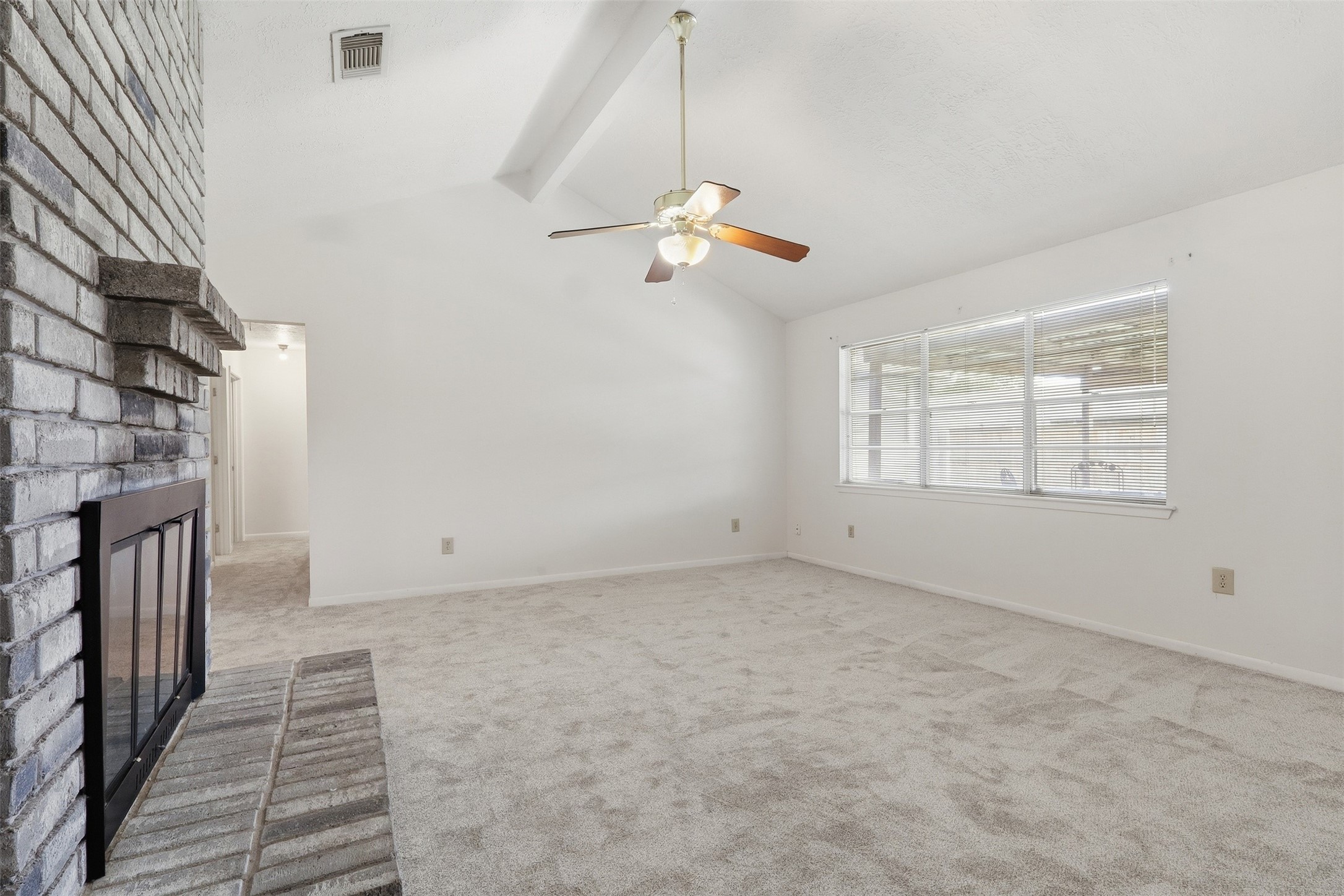 10110 Shell Rock Road Property Photo 8