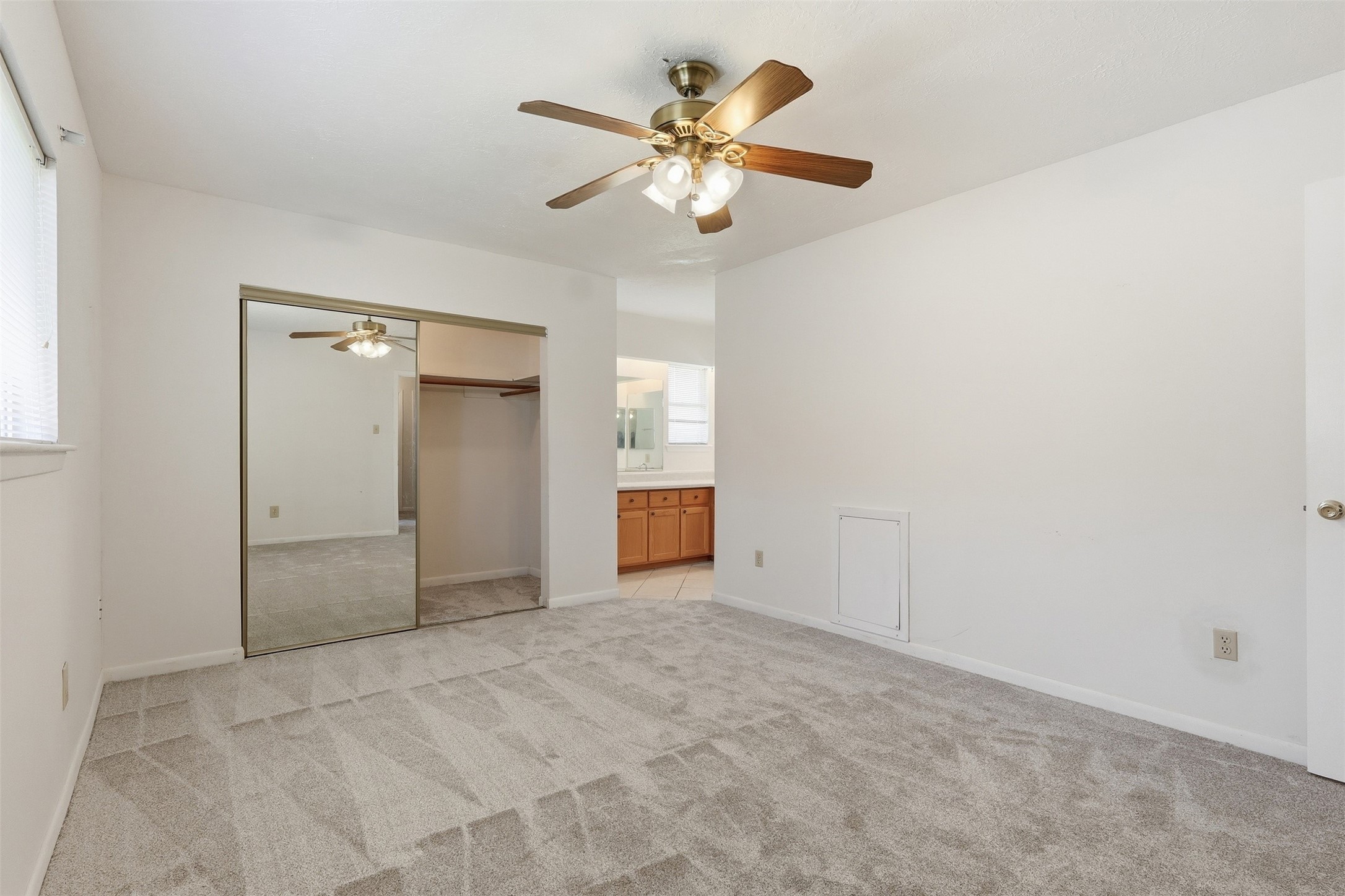10110 Shell Rock Road Property Photo 19