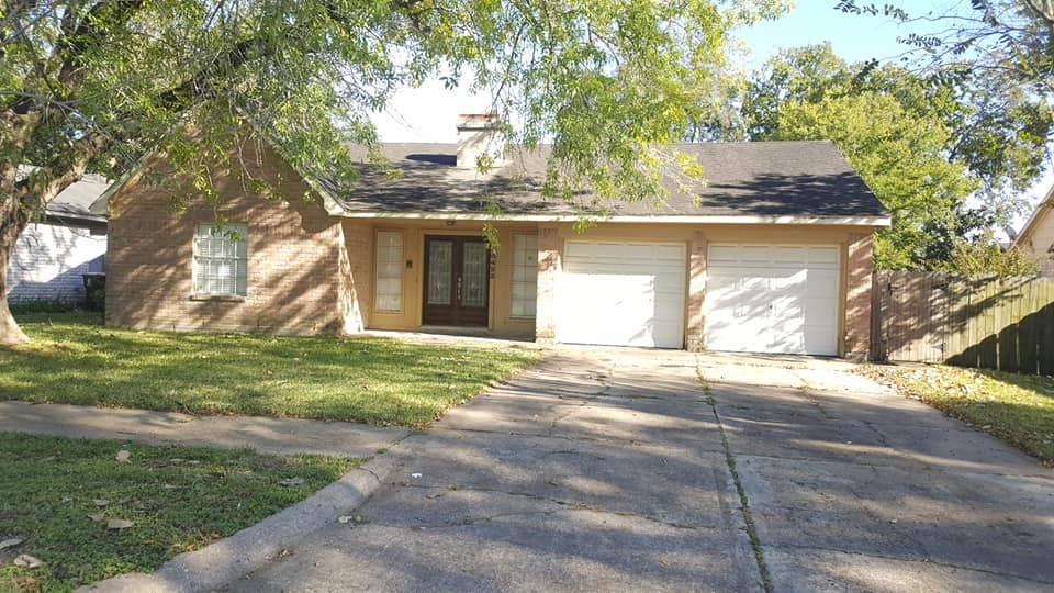 10423 Tenneco Drive Property Photo 1