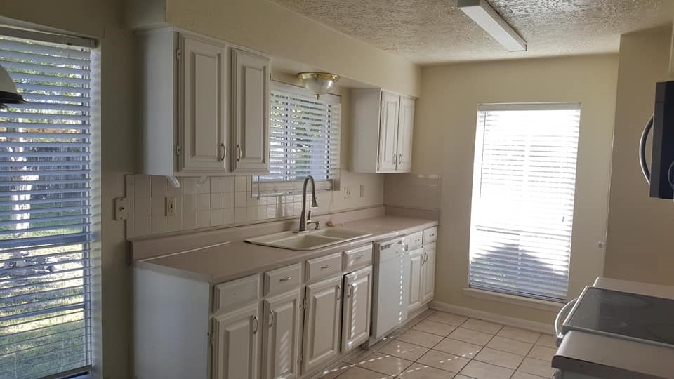 10423 Tenneco Drive Property Photo 11