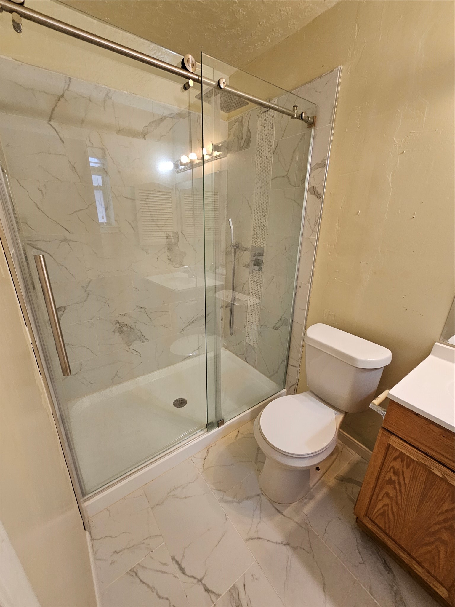 10423 Tenneco Drive Property Photo 23