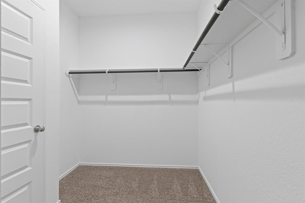 7319 Audubon Russet Drive Property Photo 10