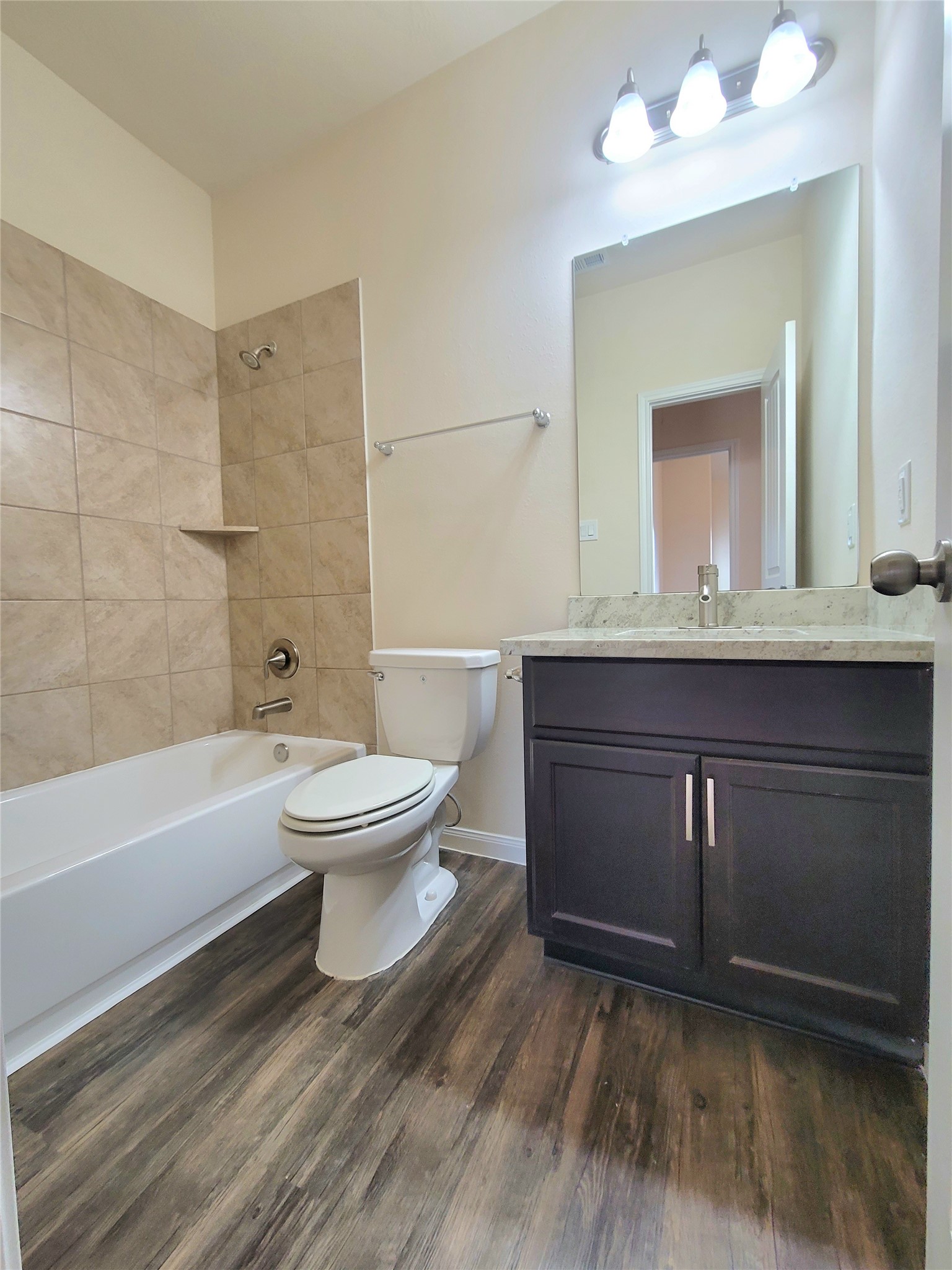 2243 Bermuda Shores Drive Property Photo 11