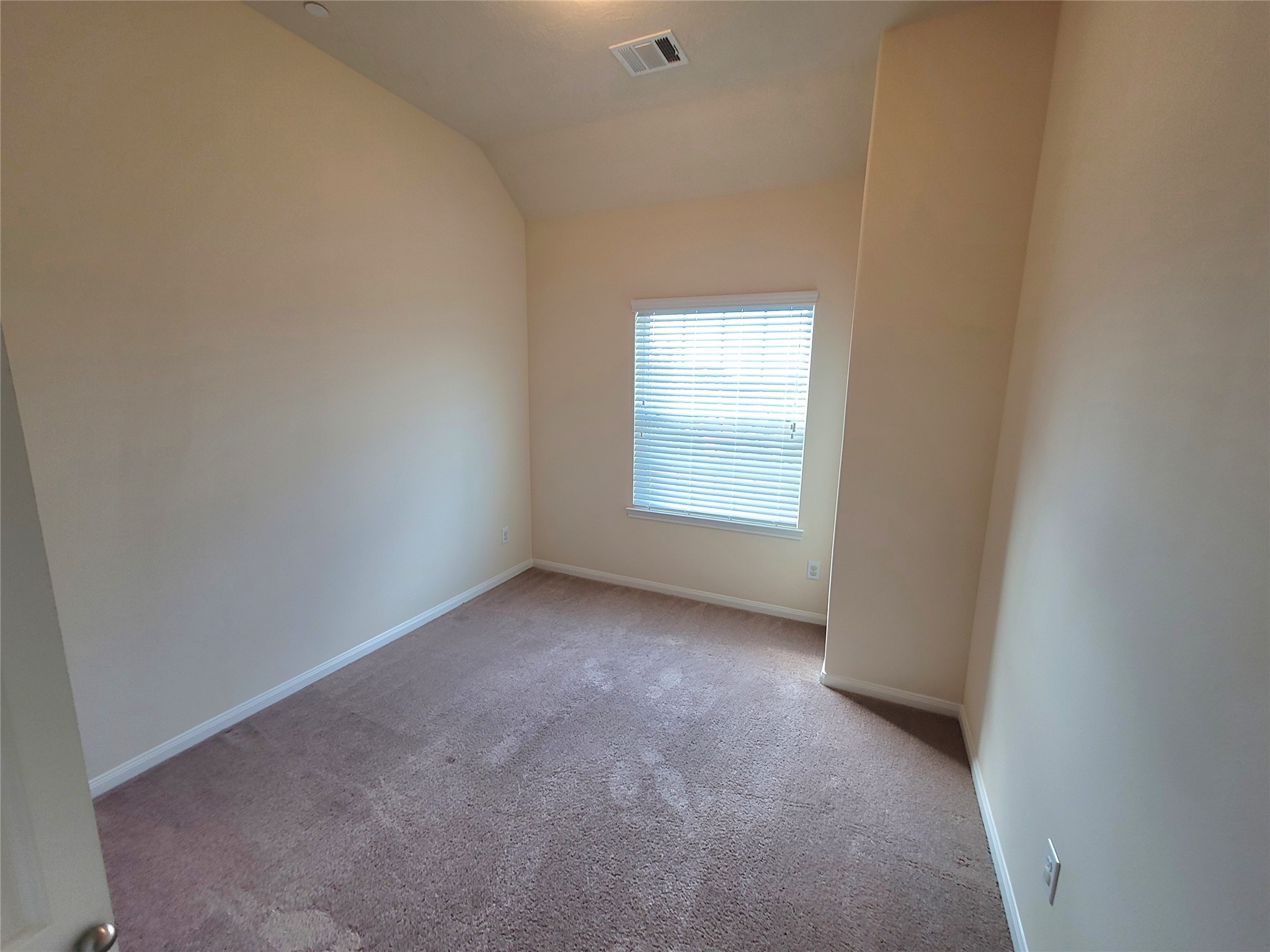 2243 Bermuda Shores Drive Property Photo 12