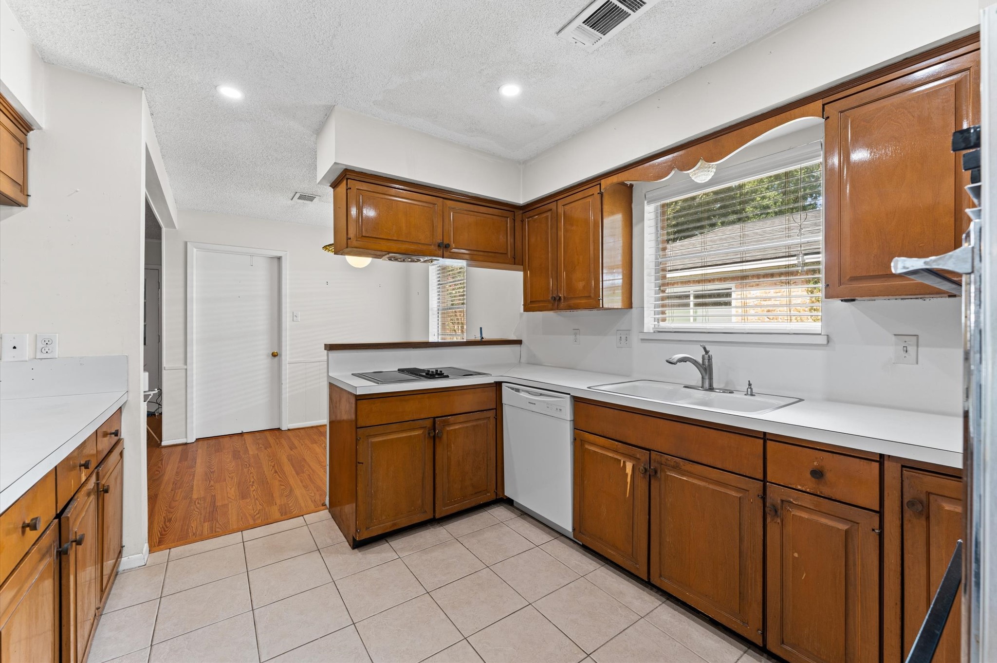 6119 Yarwell Drive Property Photo 16