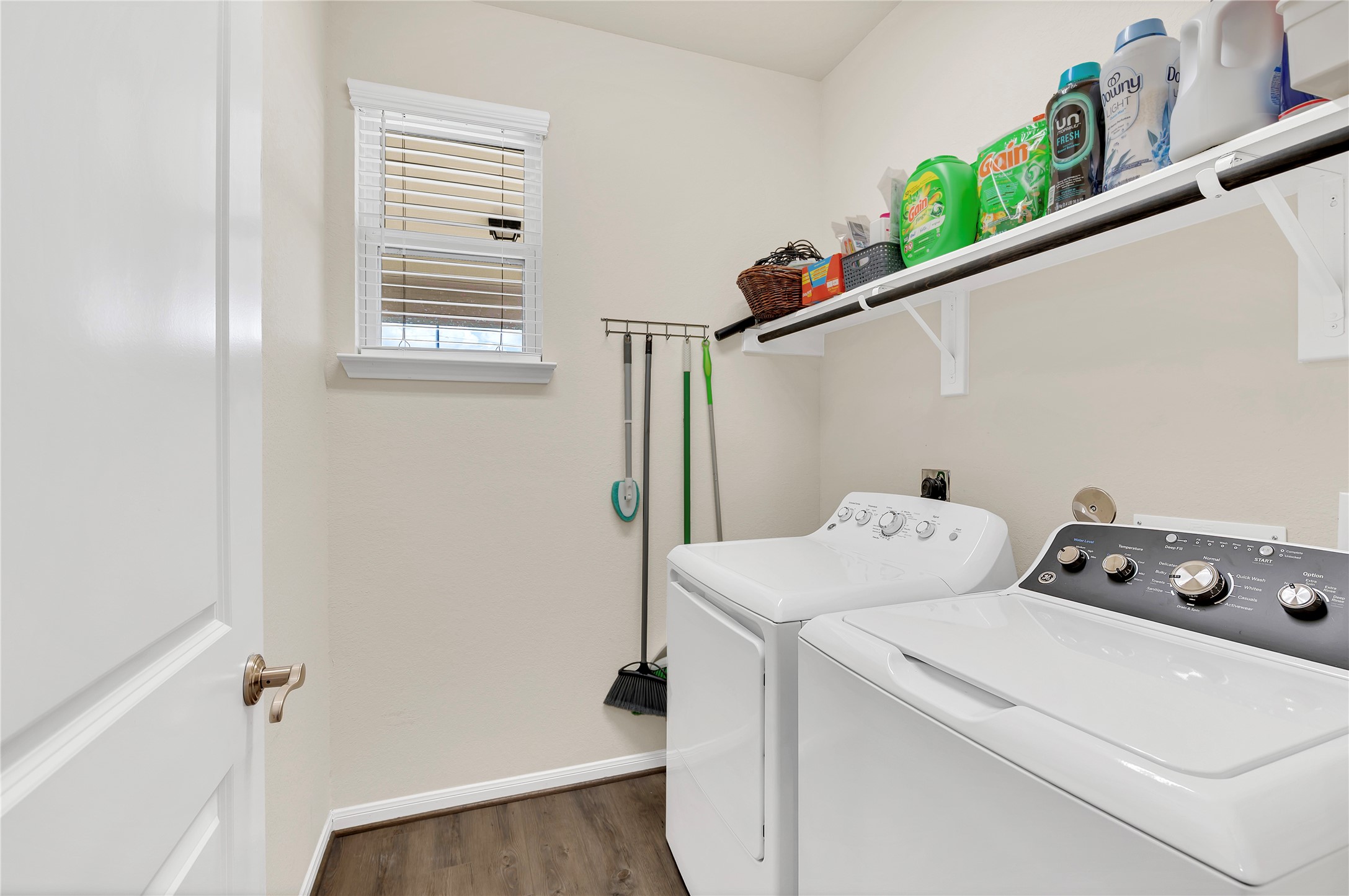 1849 Kenley Way Property Photo 33