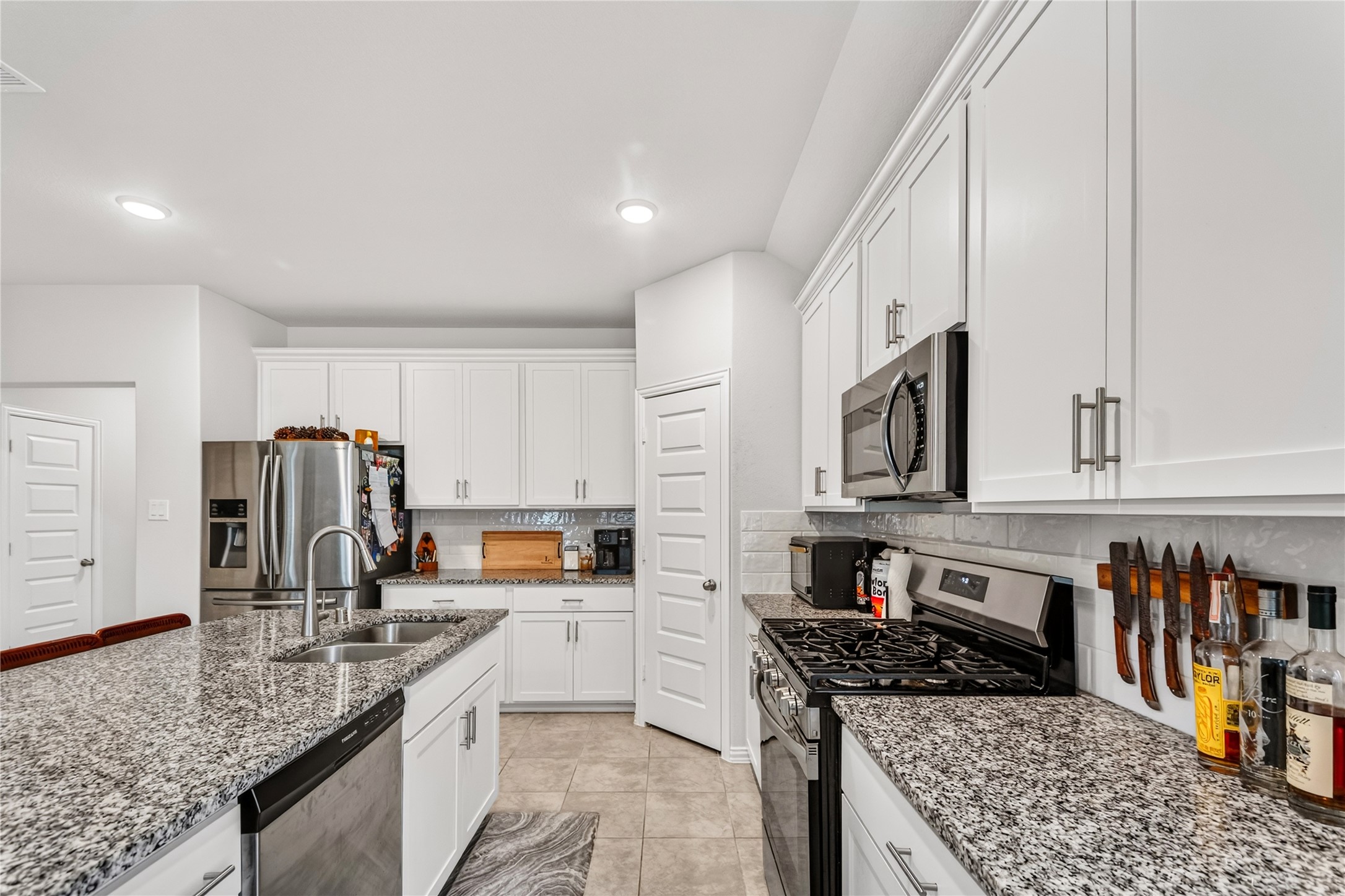 32239 Cedar Crest Drive Property Photo 6