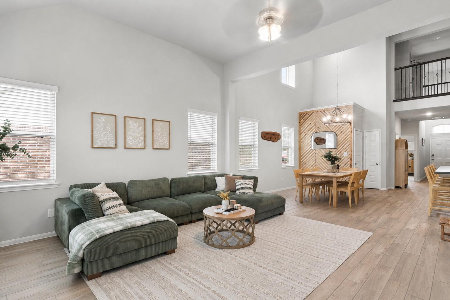 14002 S River Drive Property Photo 3
