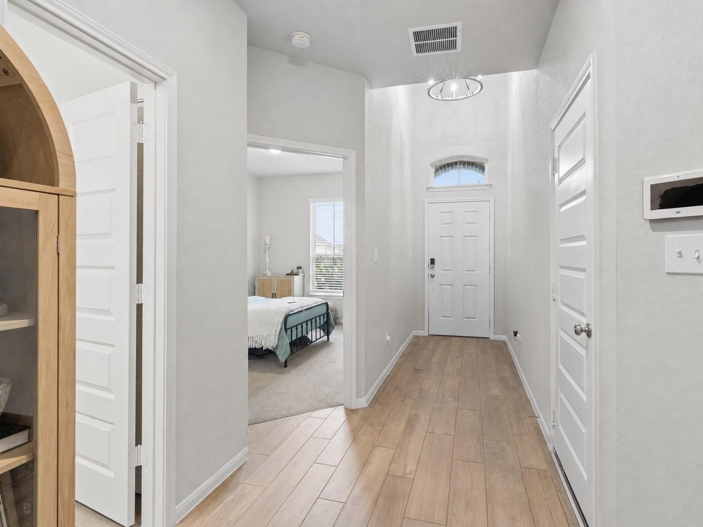 14002 S River Drive Property Photo 8