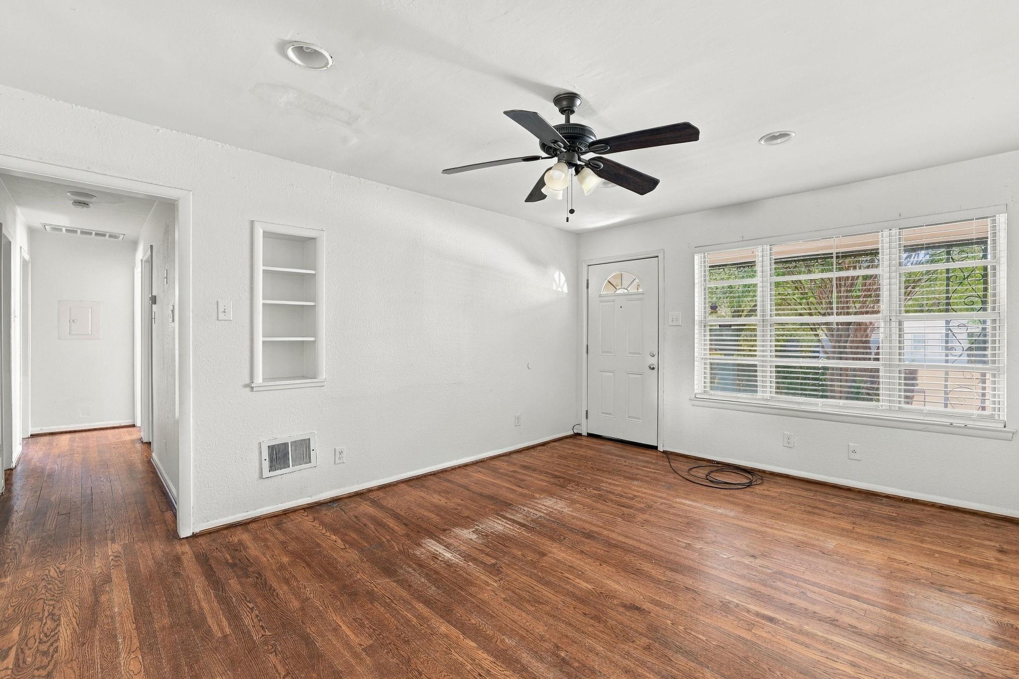 2527 Gross Road, Dallas Tx 75228 Property Photo 8