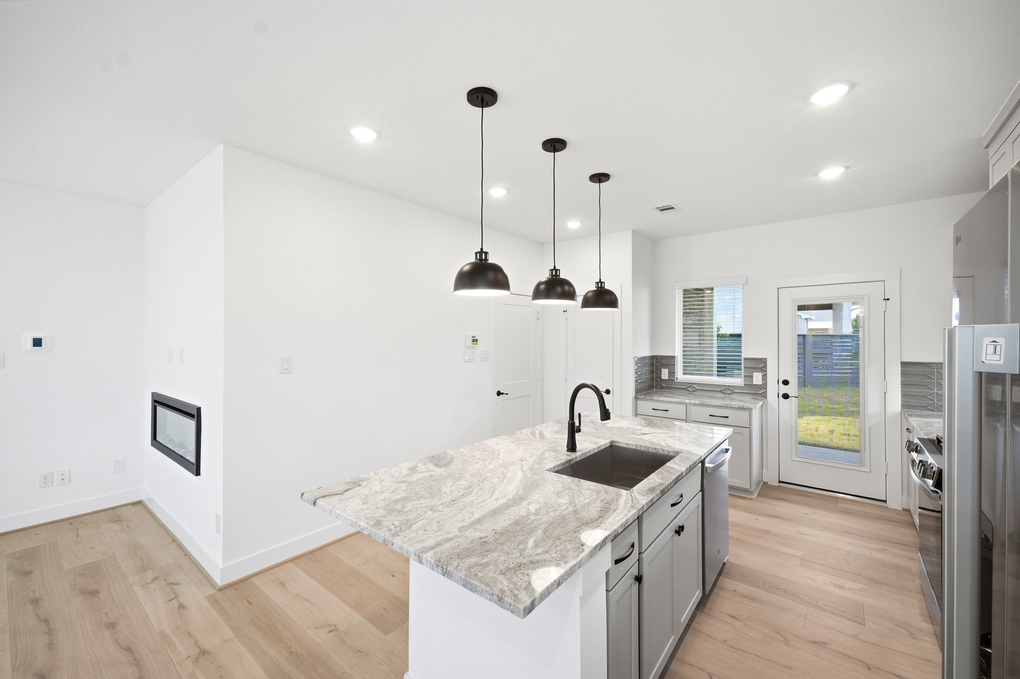 21202 Creeping Bentgrass Drive Property Photo 11