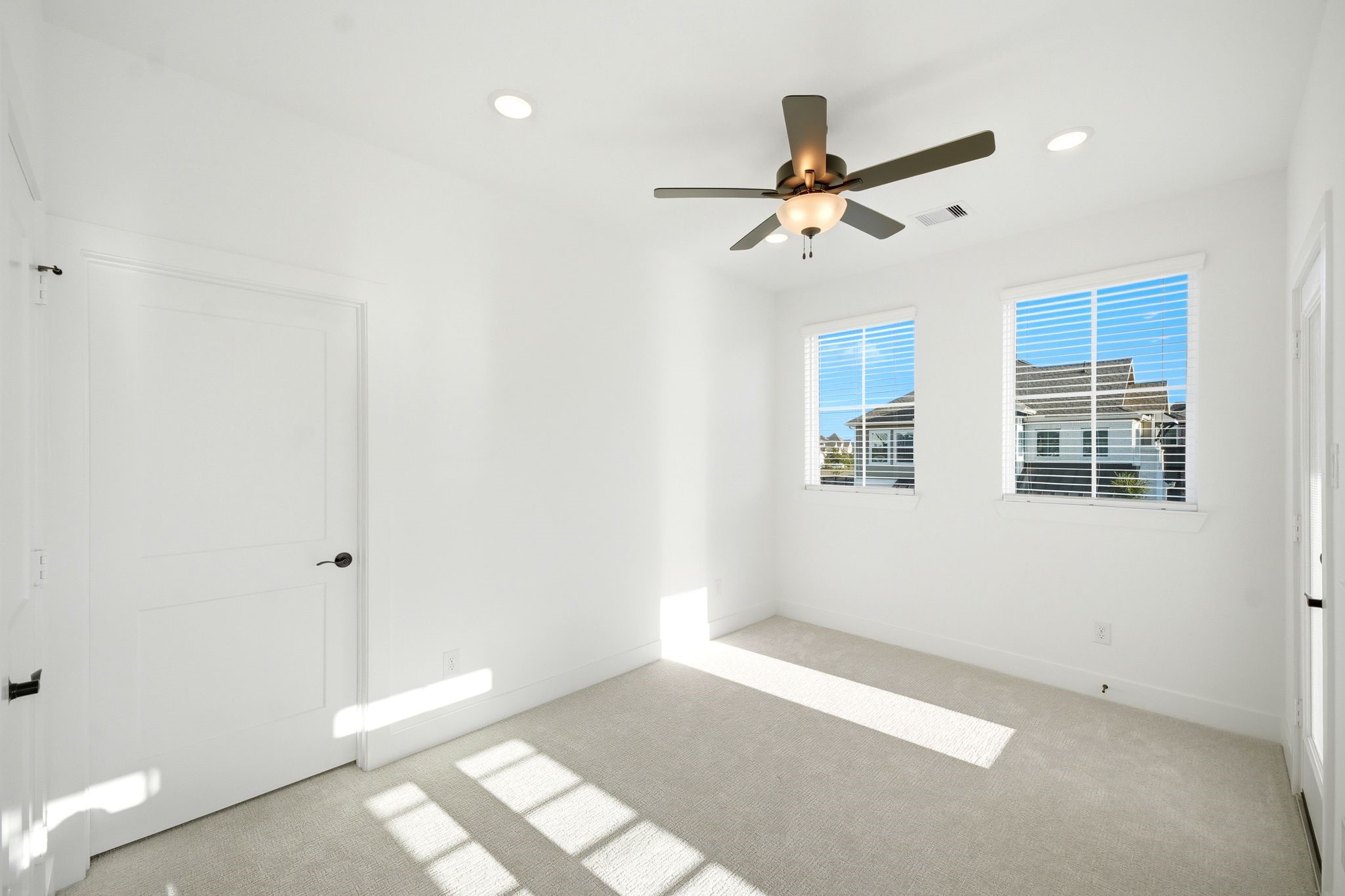 21202 Creeping Bentgrass Drive Property Photo 17