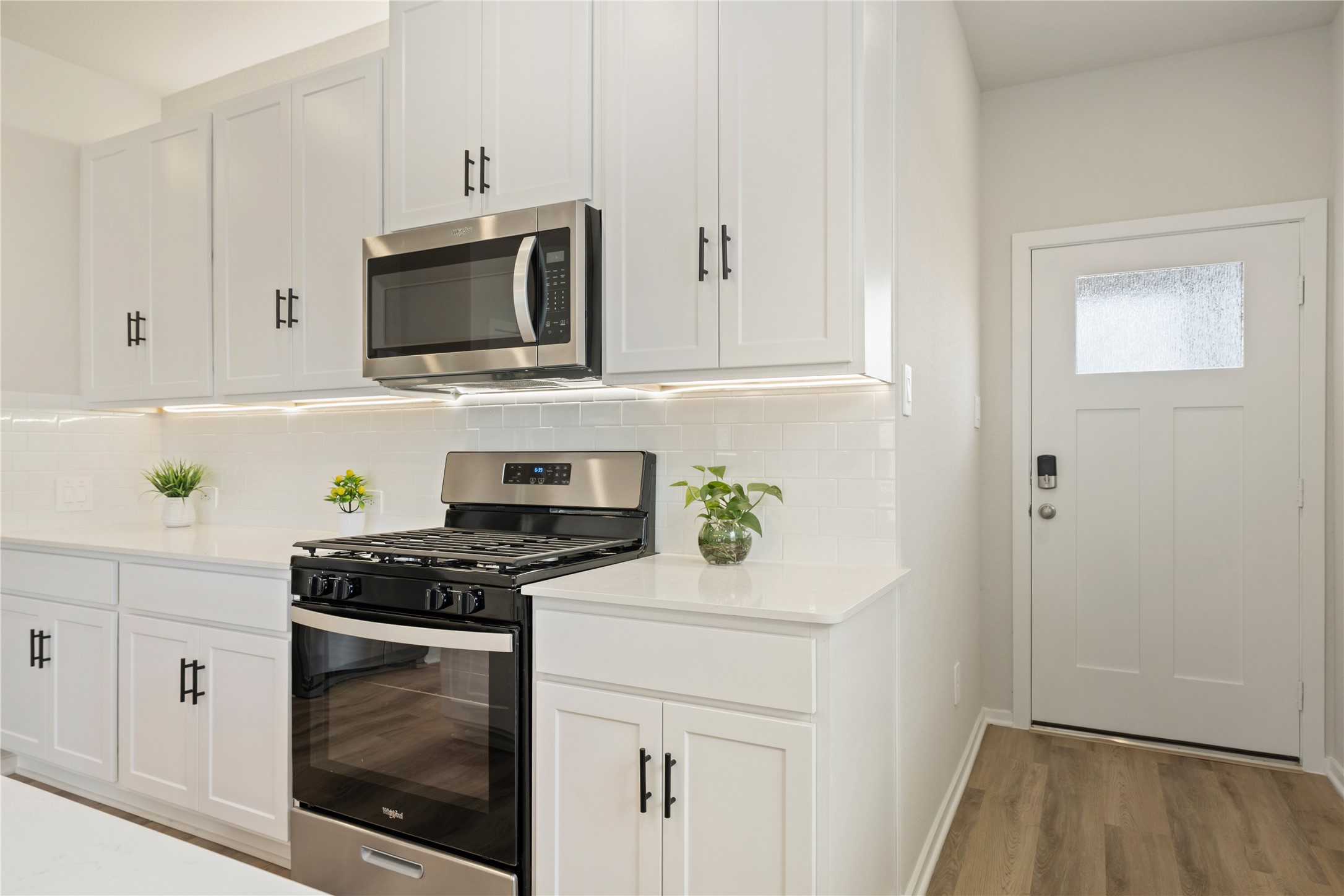 29127 Samuel Gardens Court Property Photo 11