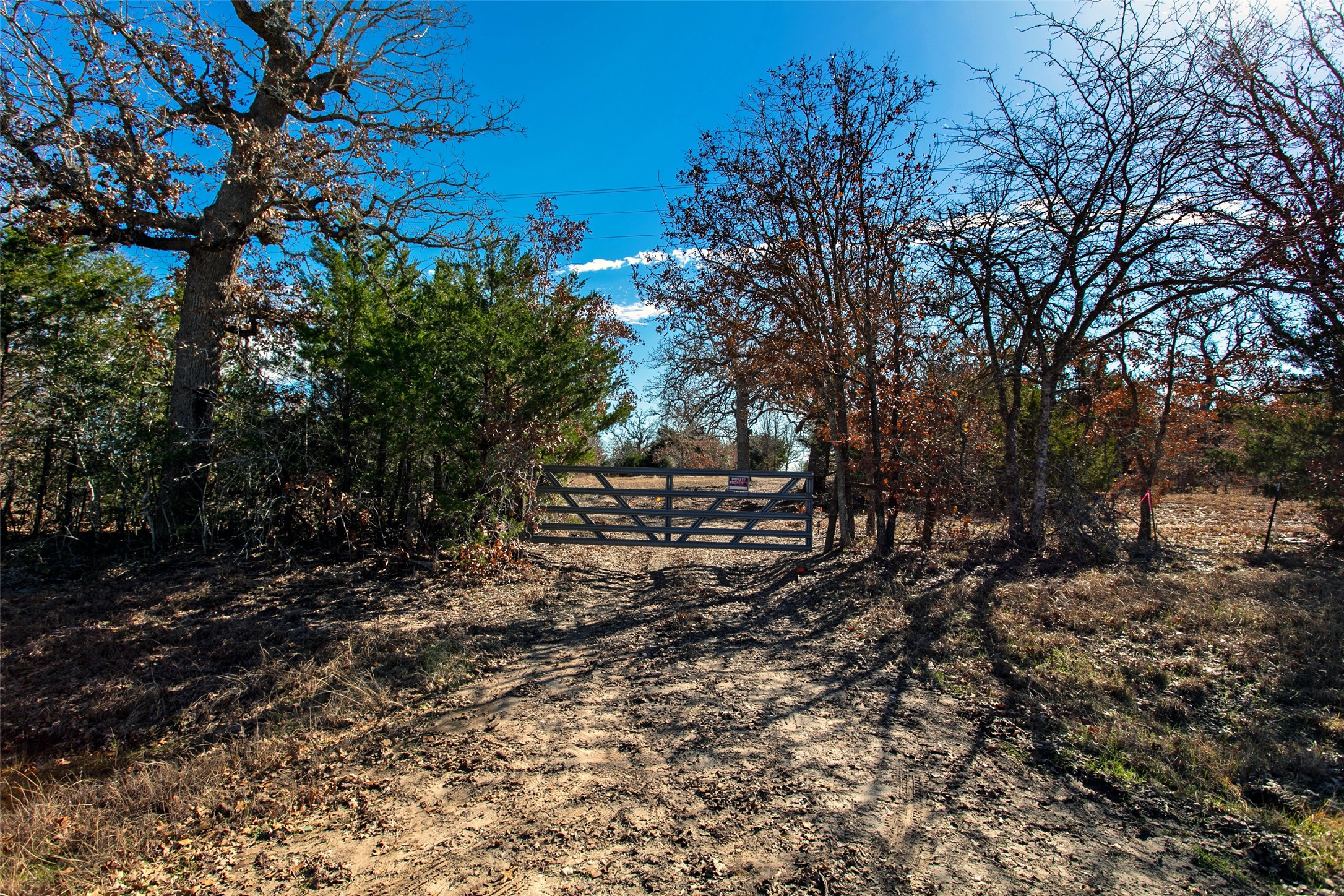 5988 Fm 180 Property Photo