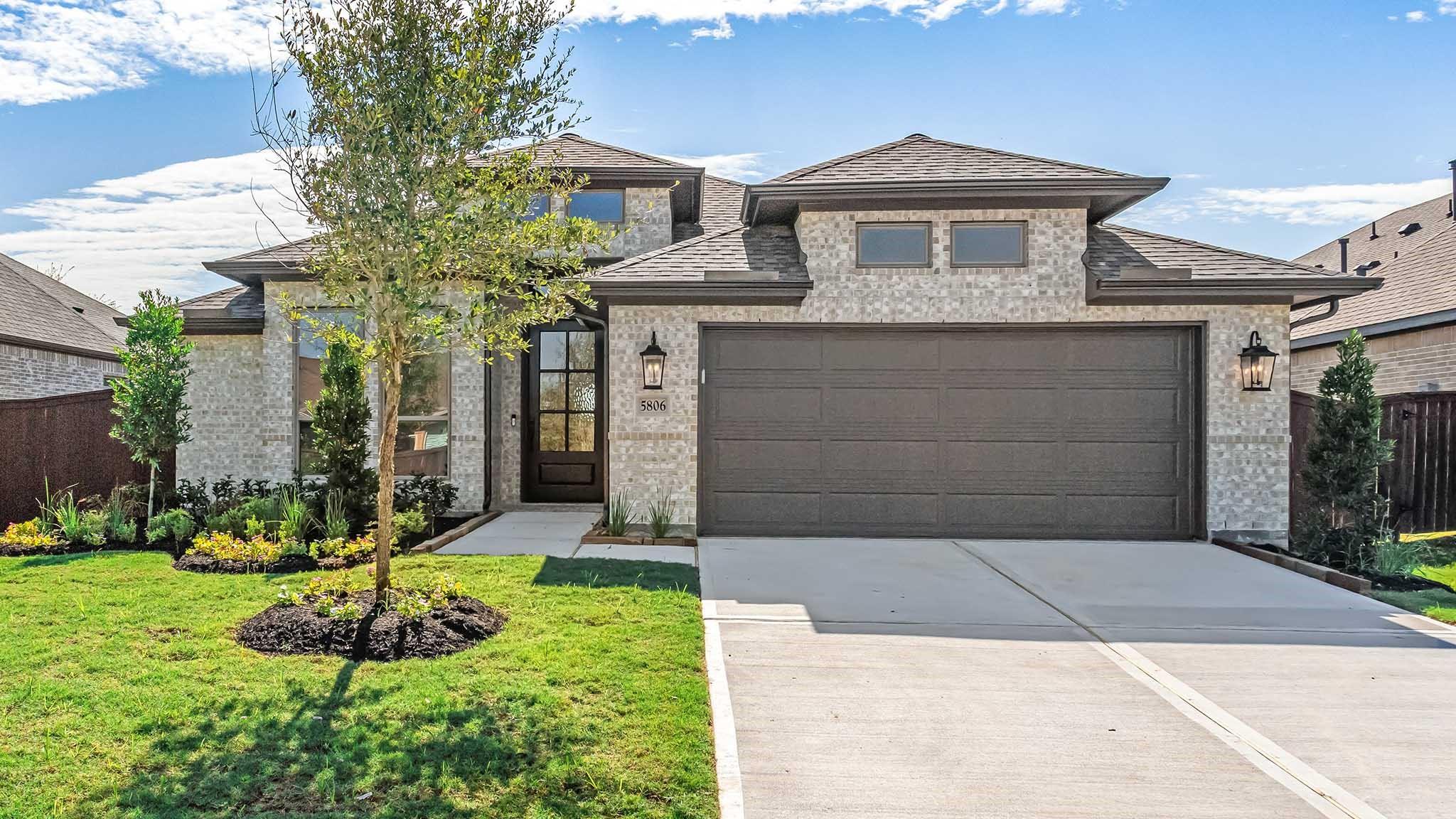 5806 Caracara Street, Manvel Tx 77578 Property Photo 2
