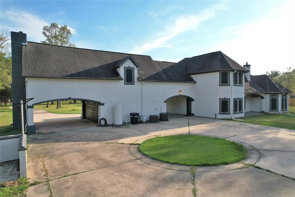 582 County Road 410 Property Photo 4