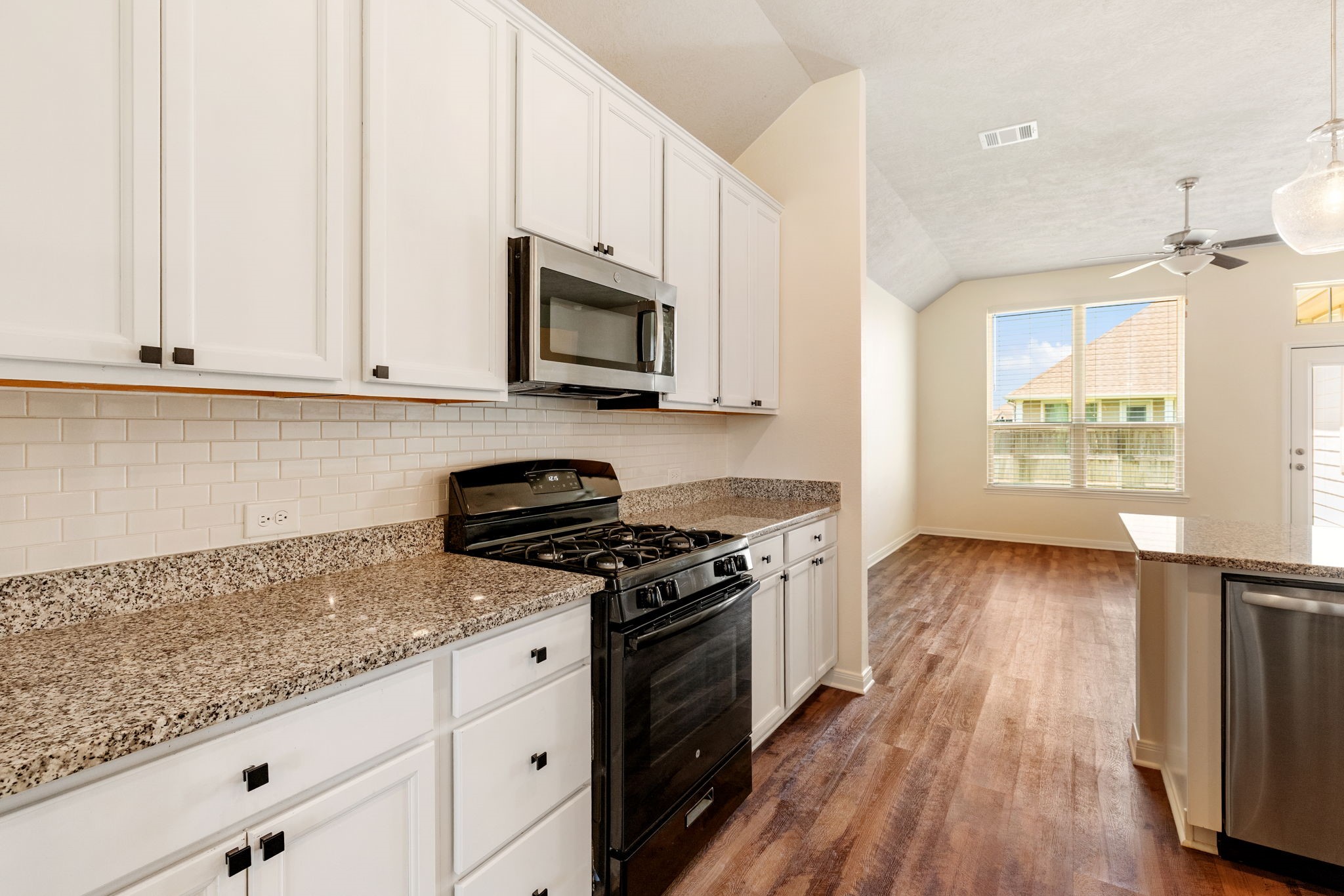 3865 Still Creek Loop Property Photo 15