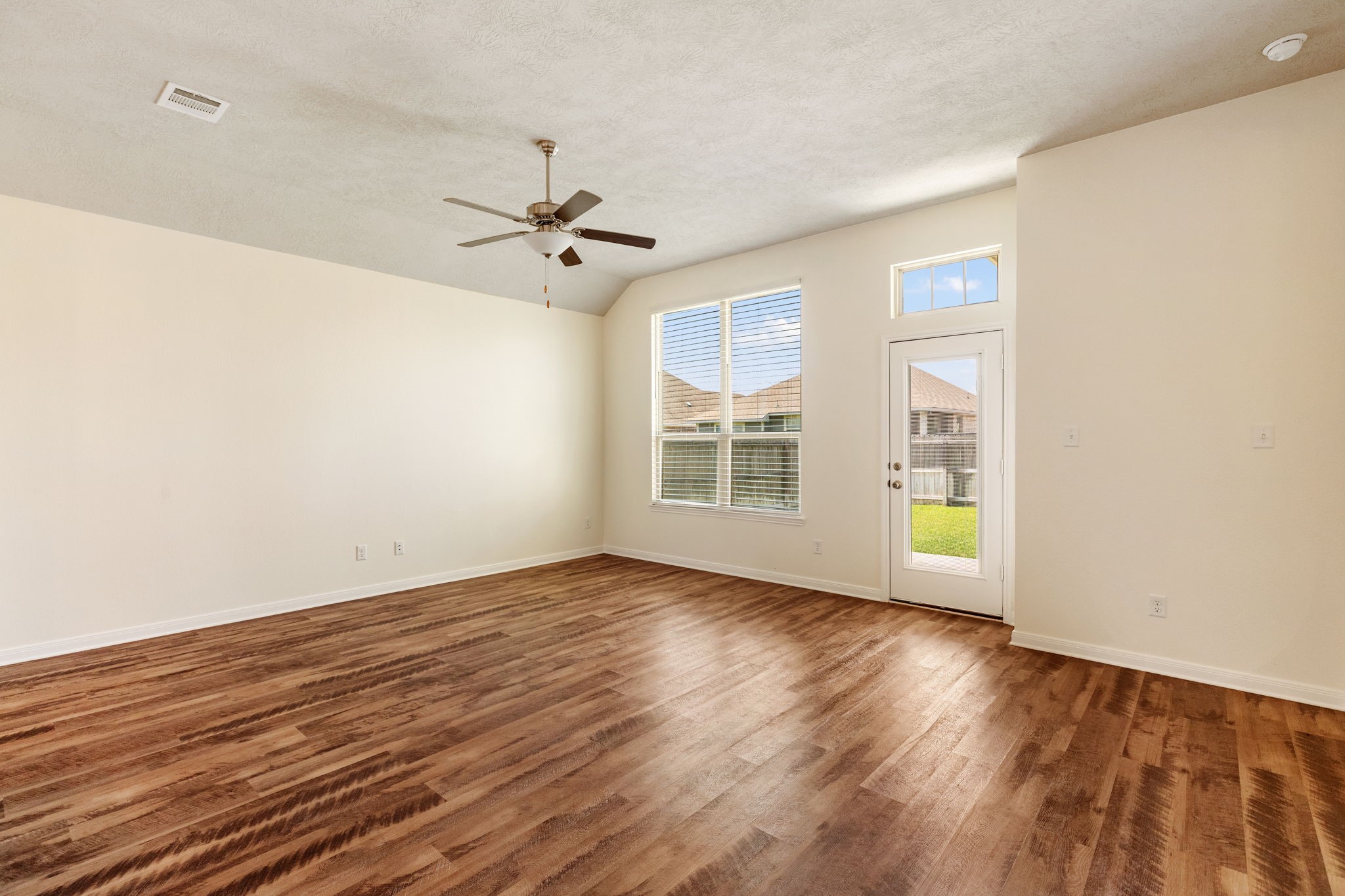 3865 Still Creek Loop Property Photo 17