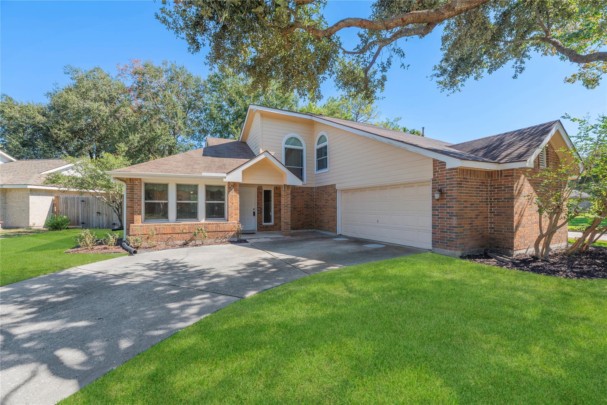 9810 Haverdown Drive, Houston Tx 77065 Property Photo 1