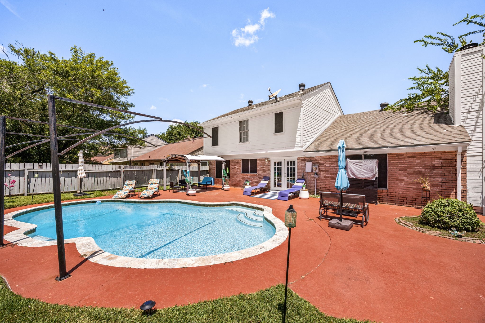 13423 Bridgepath Lane Property Photo 2