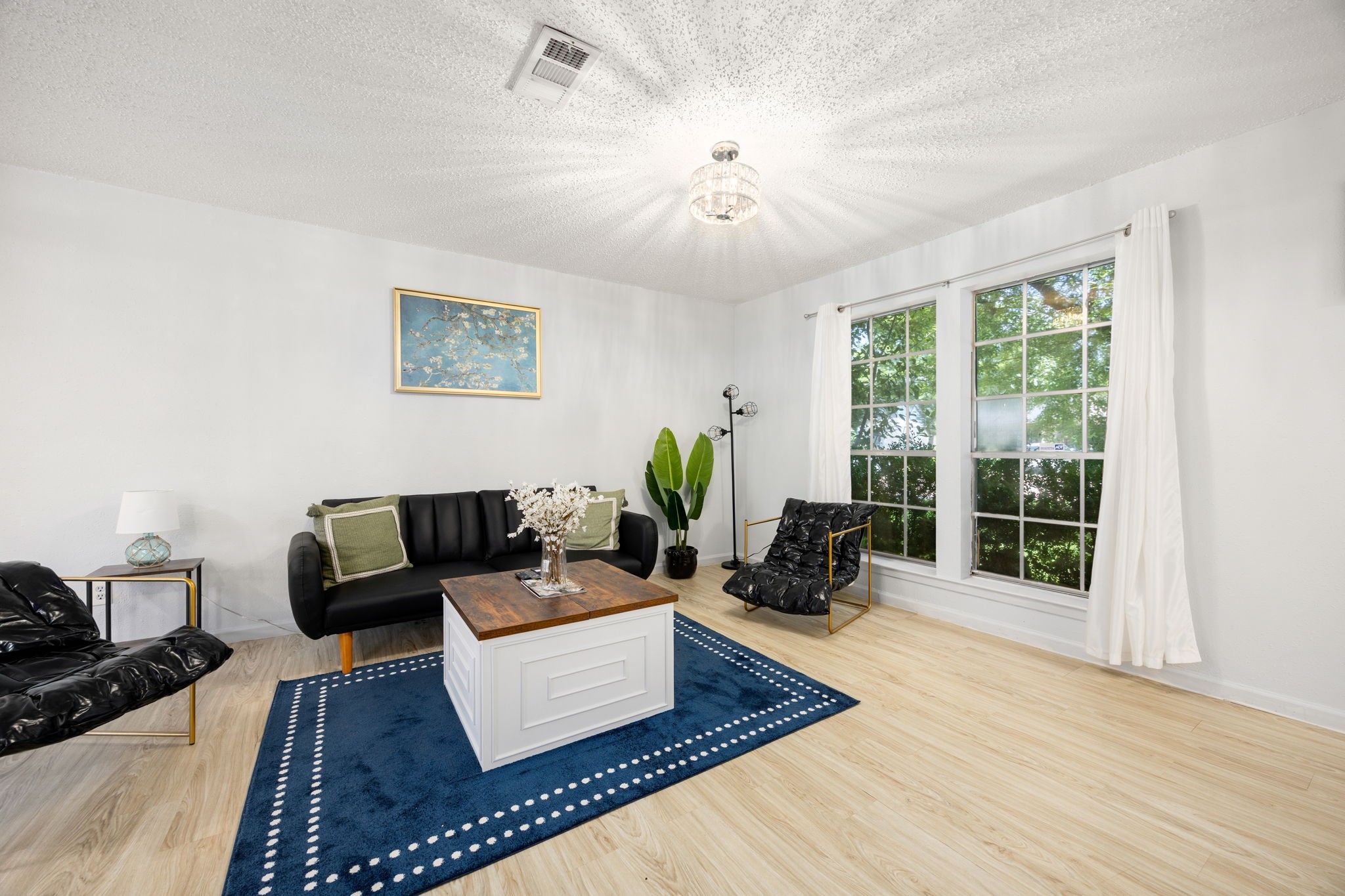 13423 Bridgepath Lane Property Photo 8