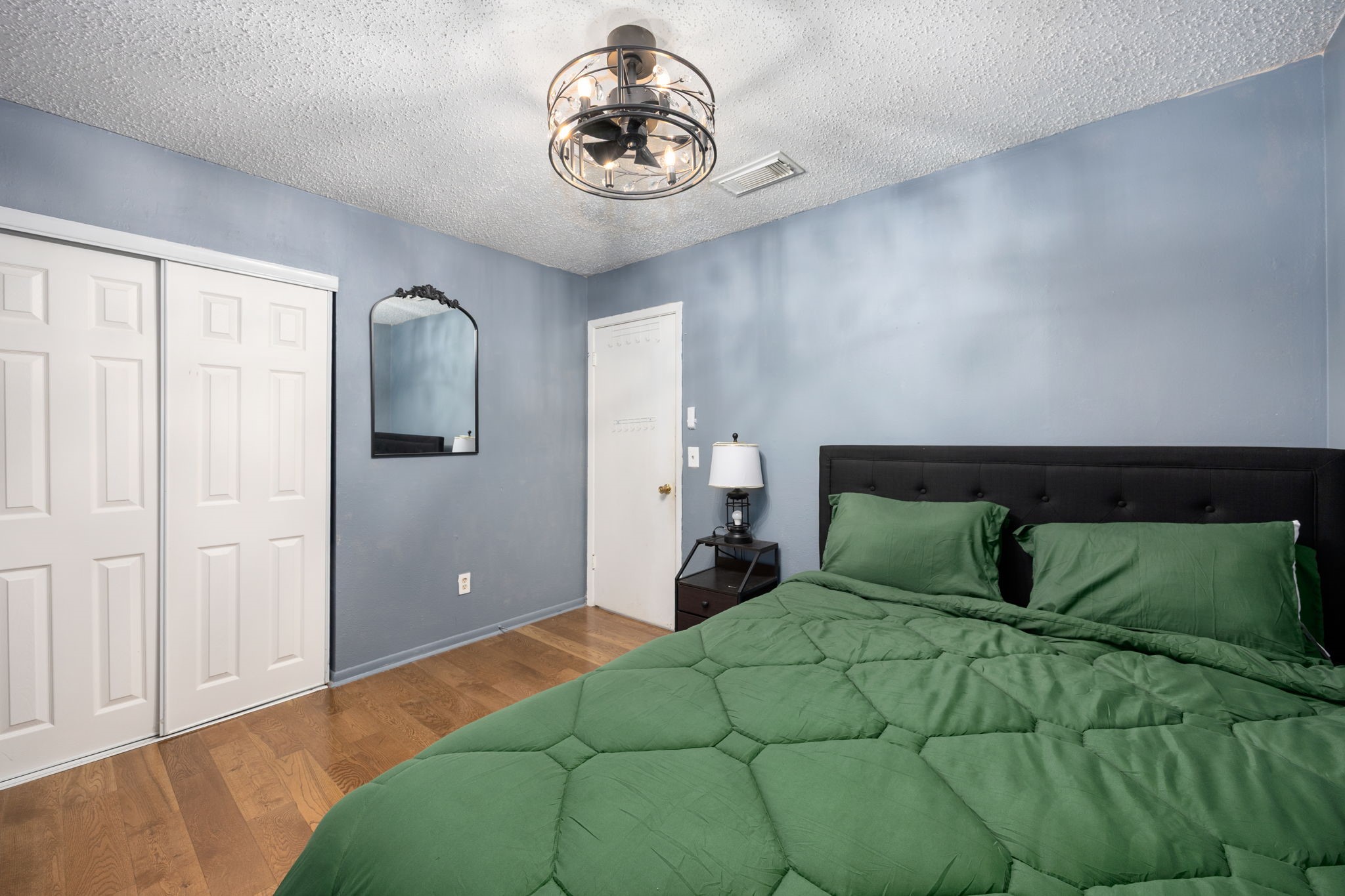 13423 Bridgepath Lane Property Photo 29