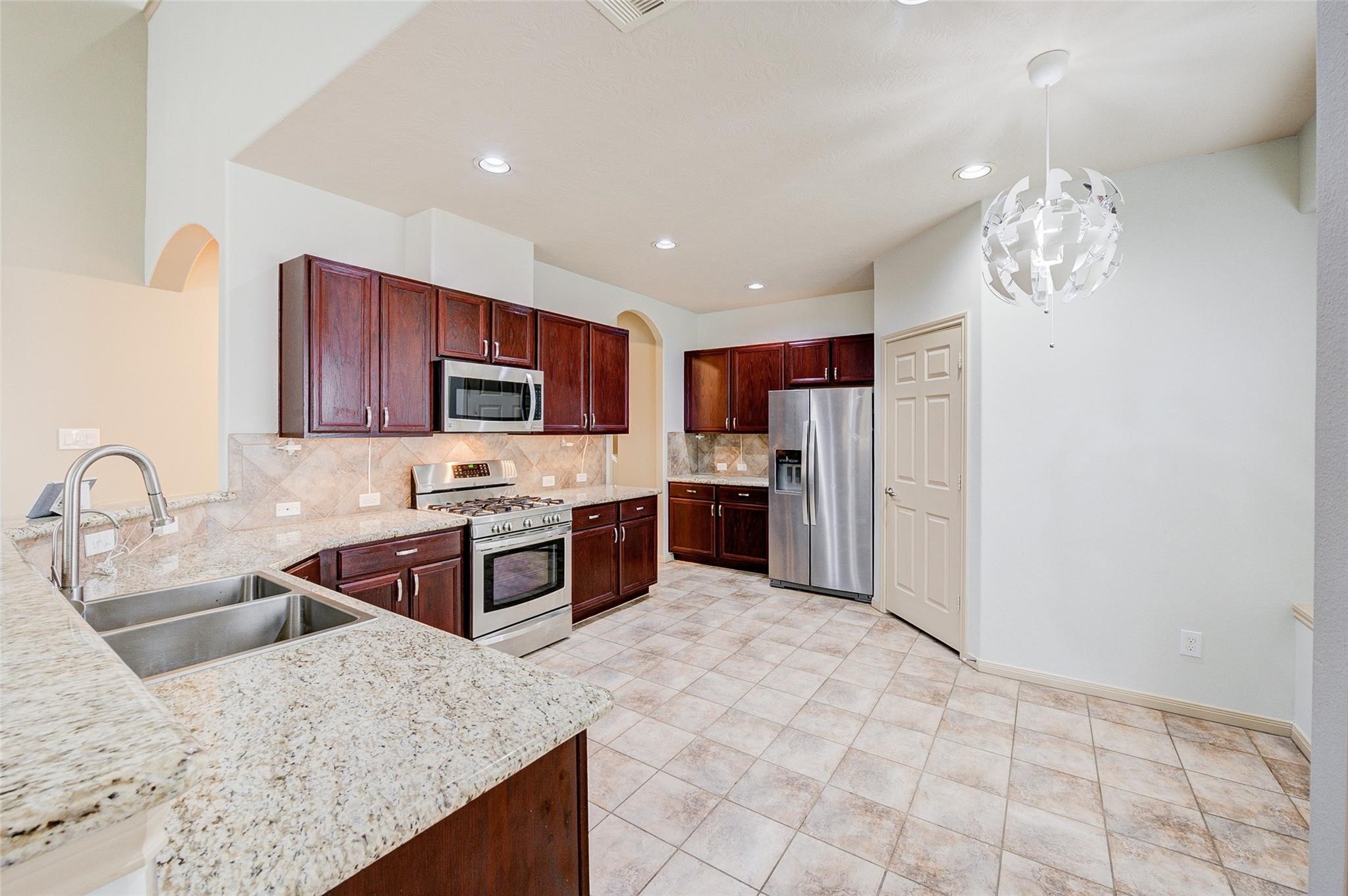 25126 Ginger Ranch Drive Property Photo 11