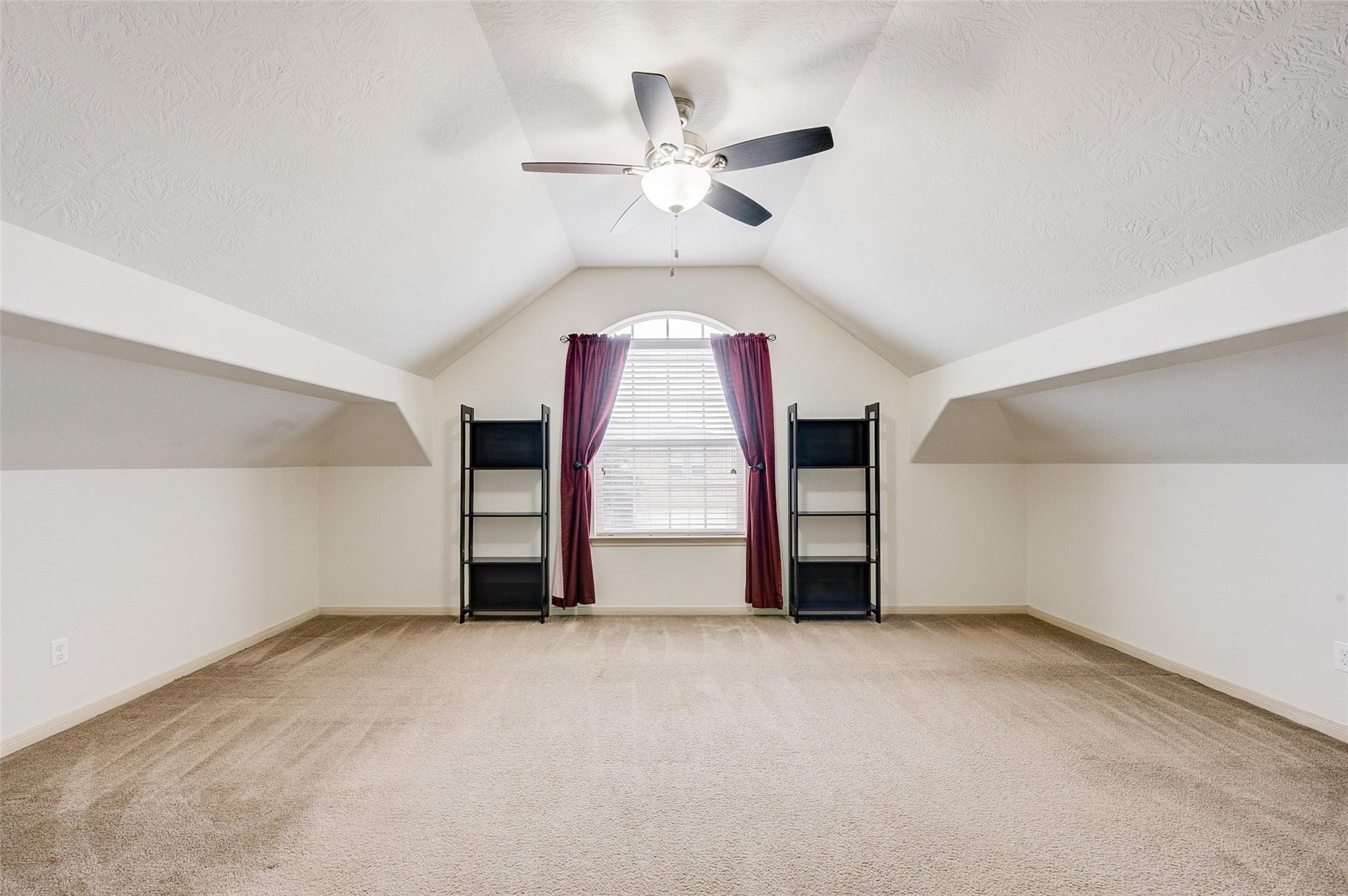 25126 Ginger Ranch Drive Property Photo 17