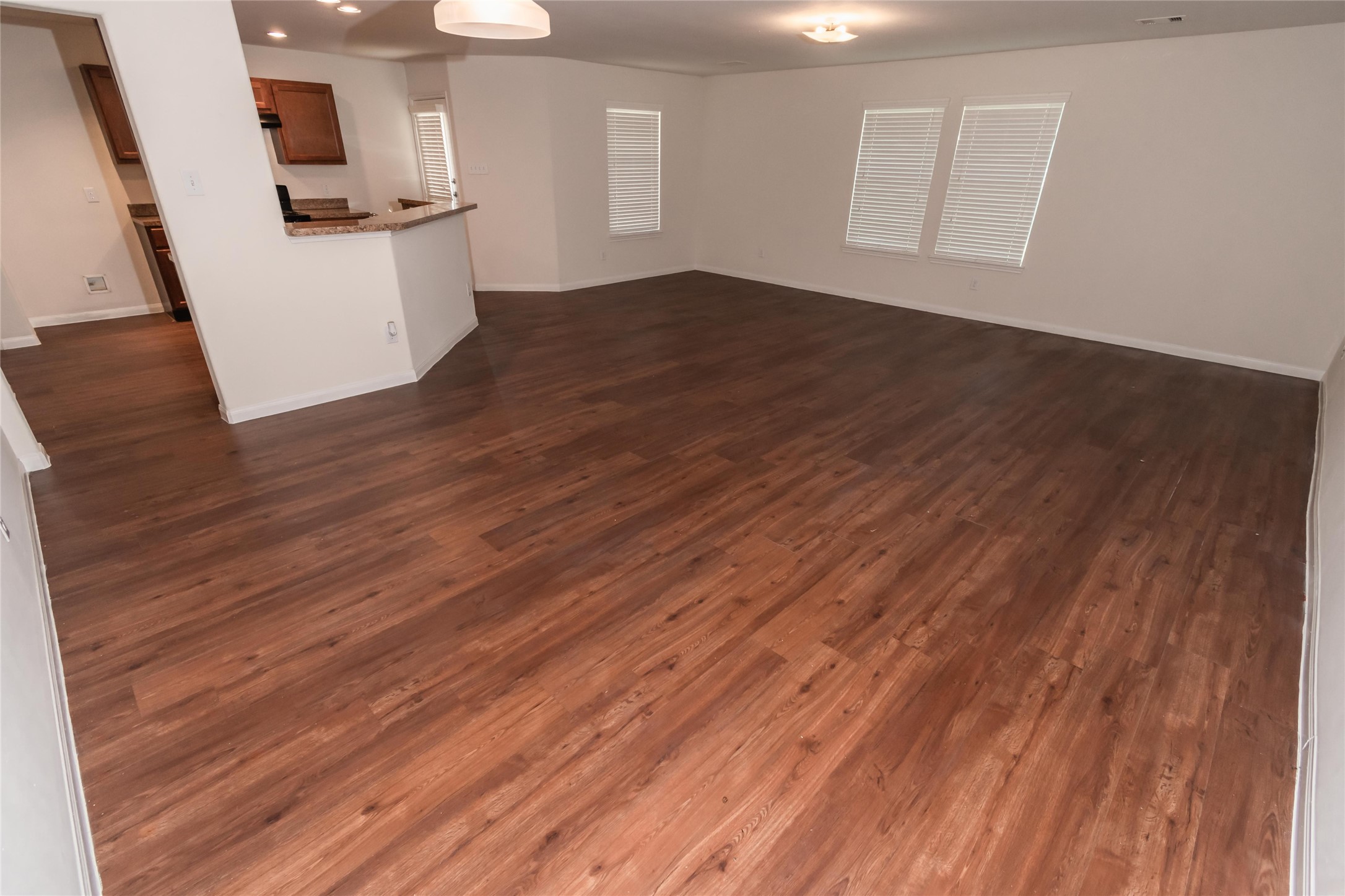 5815 Post Oak Manor Drive Property Photo 6