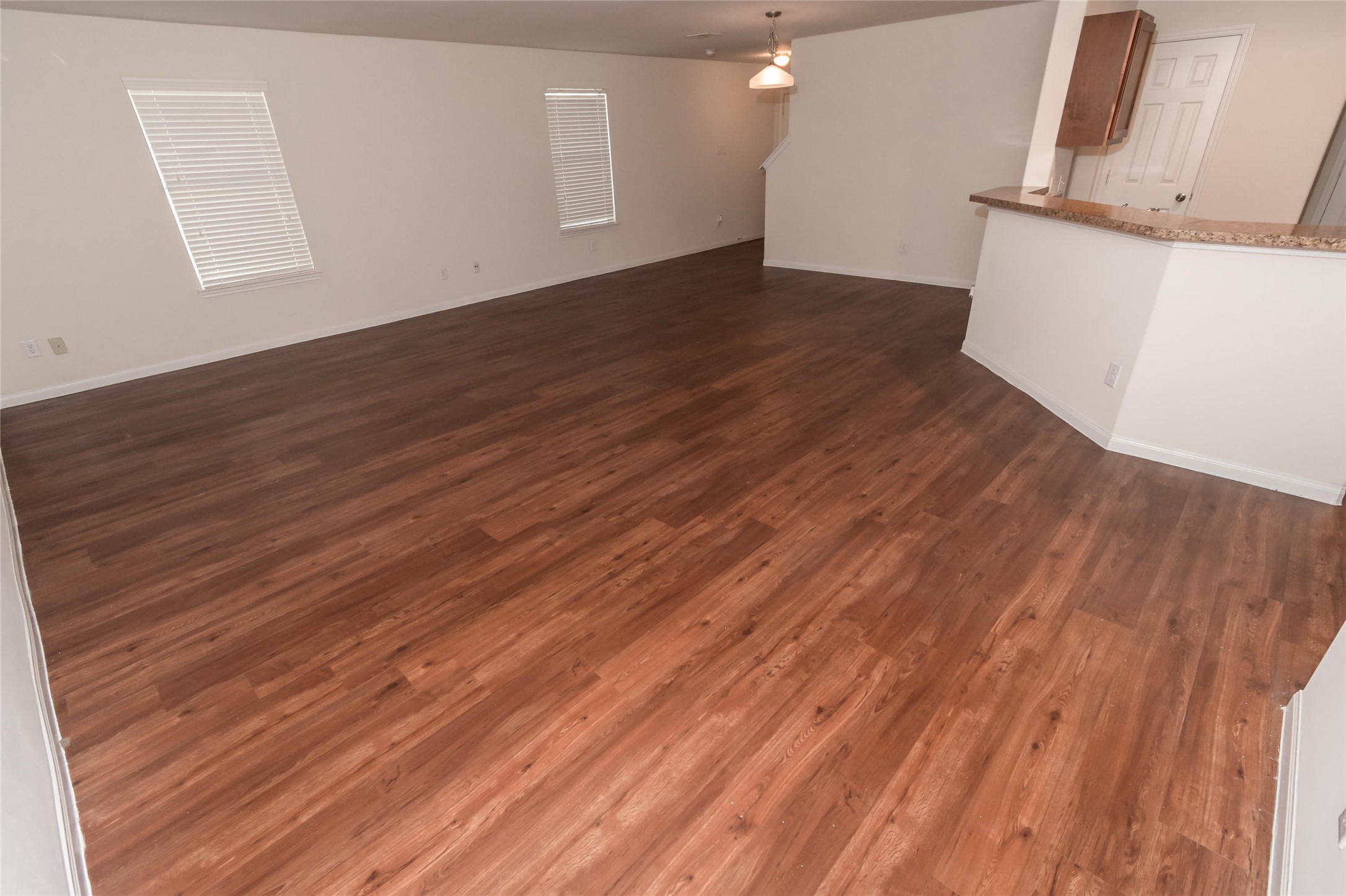 5815 Post Oak Manor Drive Property Photo 8