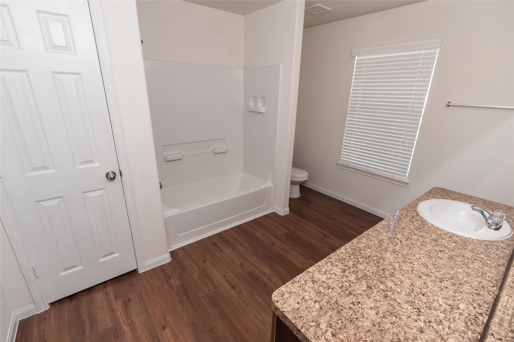 5815 Post Oak Manor Drive Property Photo 10