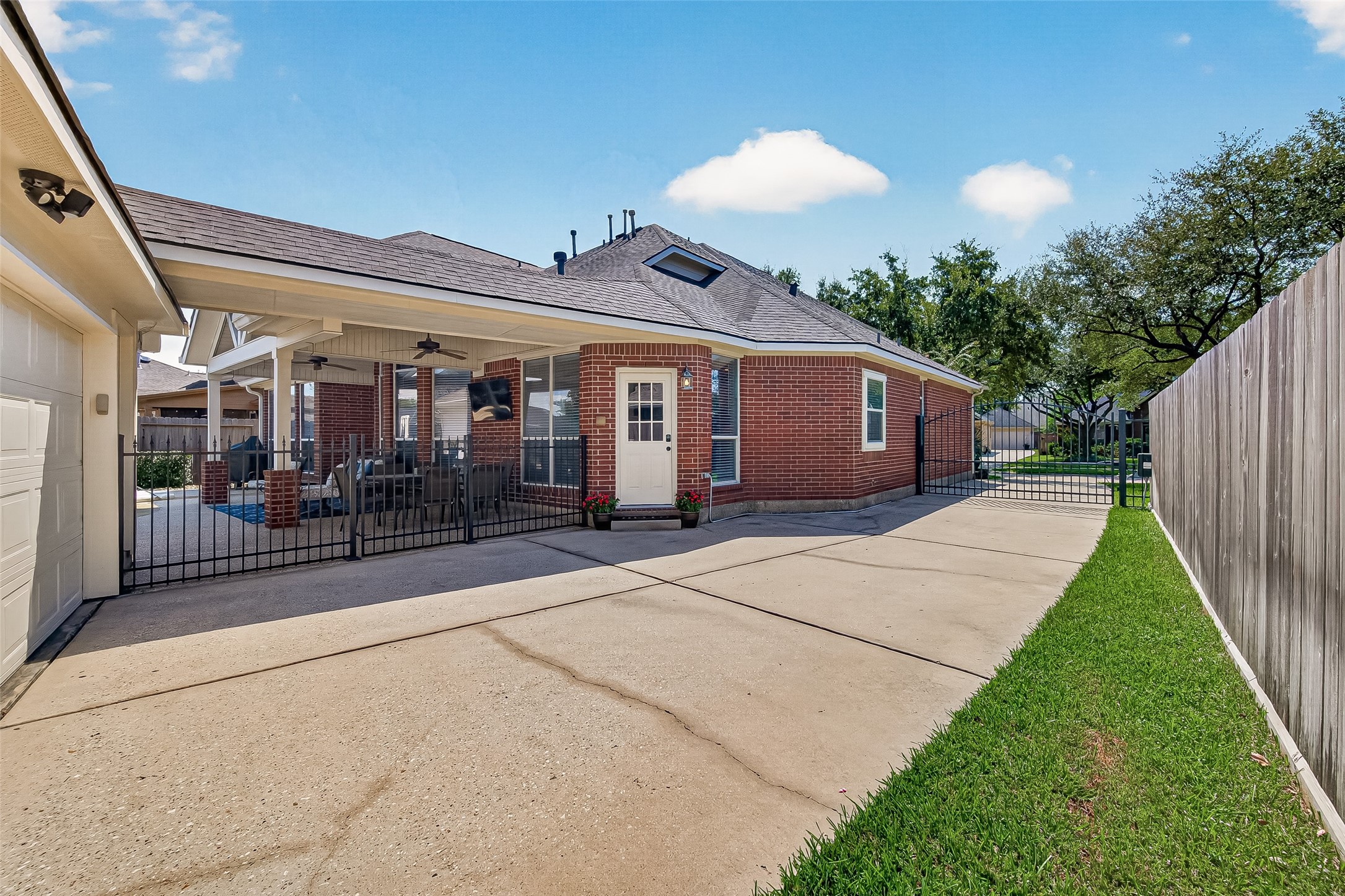 26914 Marlan Forest Lane Property Photo 41