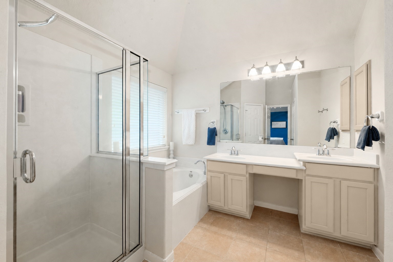 20707 Sapphire Lake Road Property Photo 13