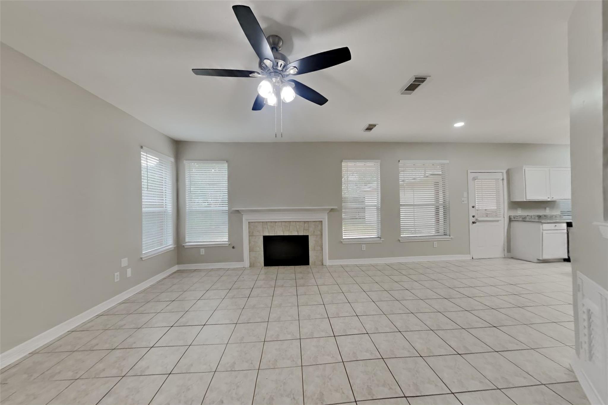 23127 Willow Canyon Drive Property Photo 3