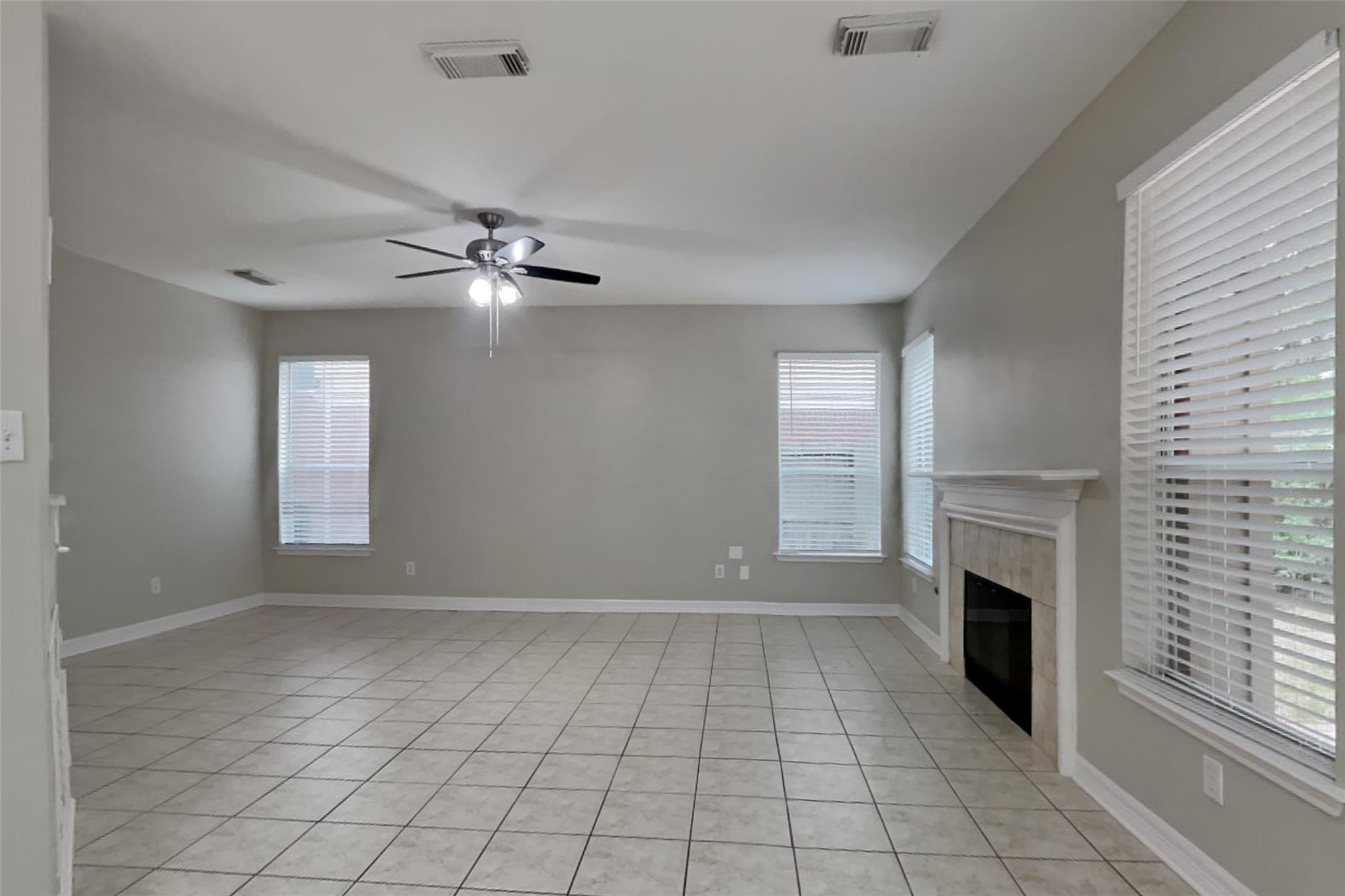 23127 Willow Canyon Drive Property Photo 4