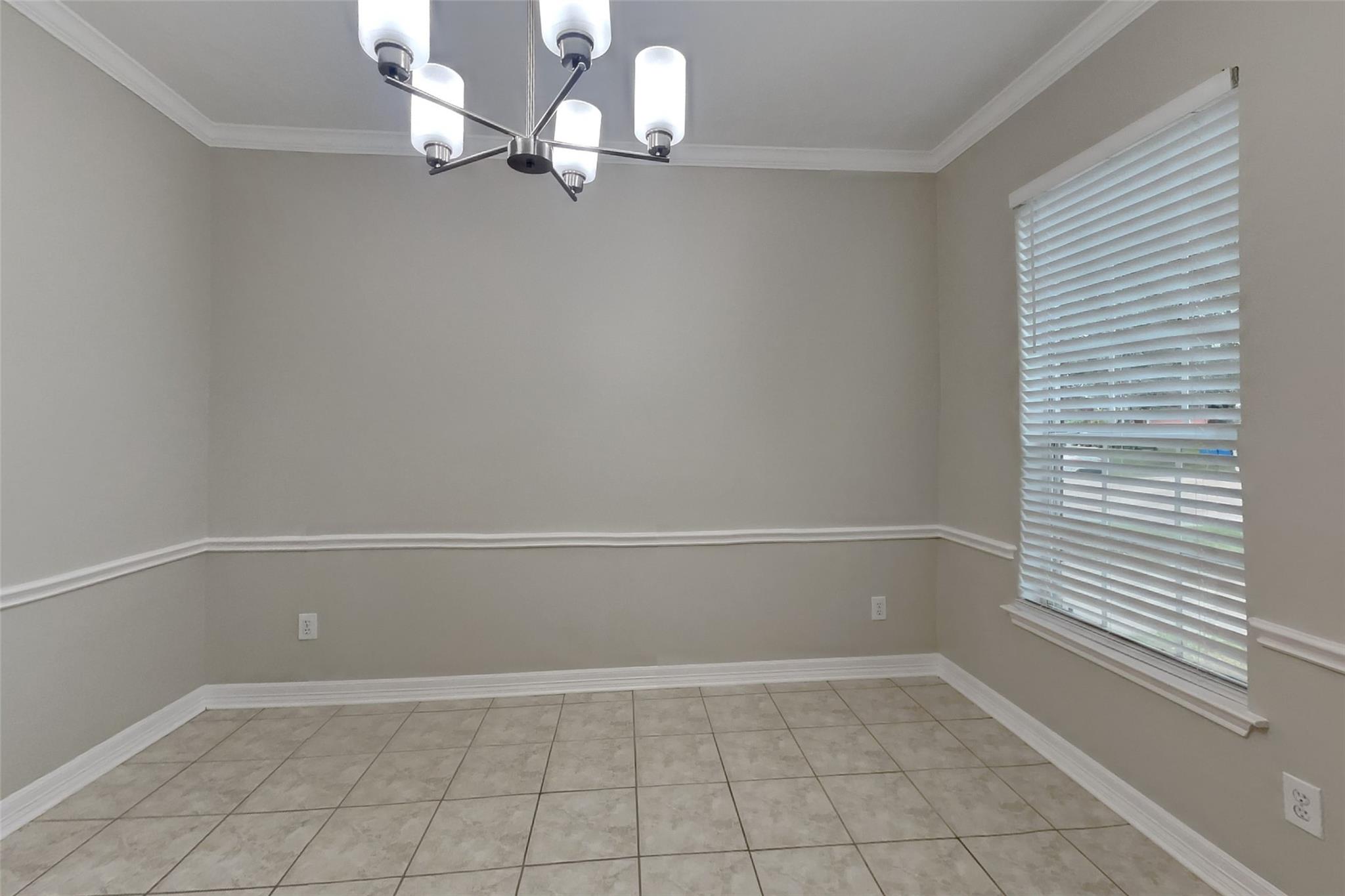 23127 Willow Canyon Drive Property Photo 6