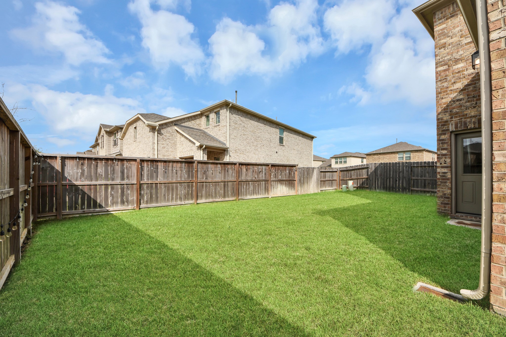 1055 Greenshank Drive Property Photo 32