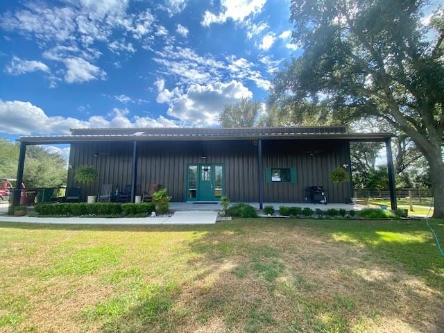 7834 County Road 255, Damon Tx 77430 Property Photo 1